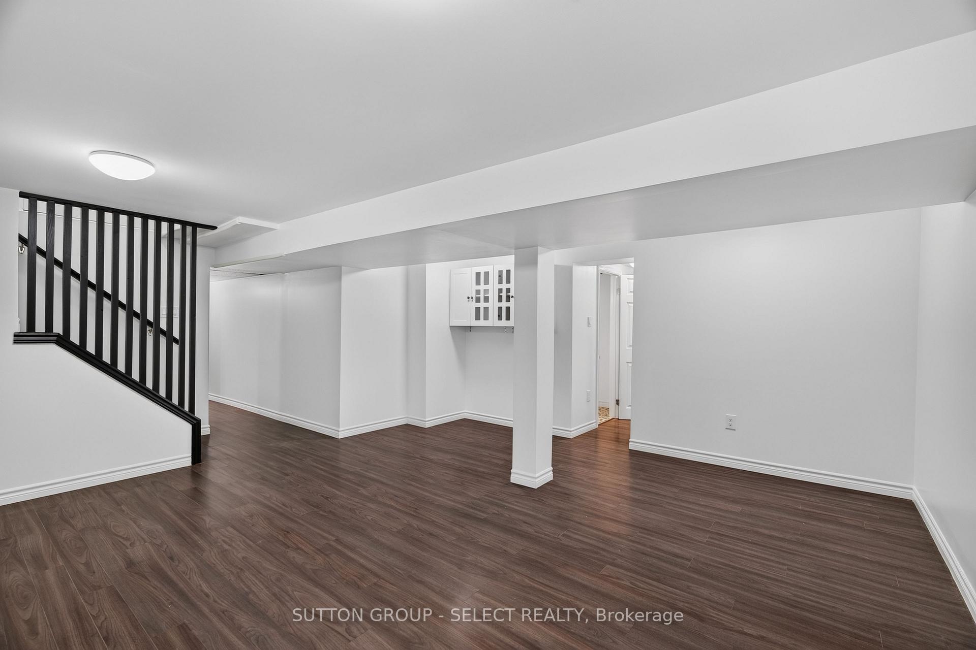 Photo 35 of 665 Woodcrest Boulevard, London, South M — HOMEH