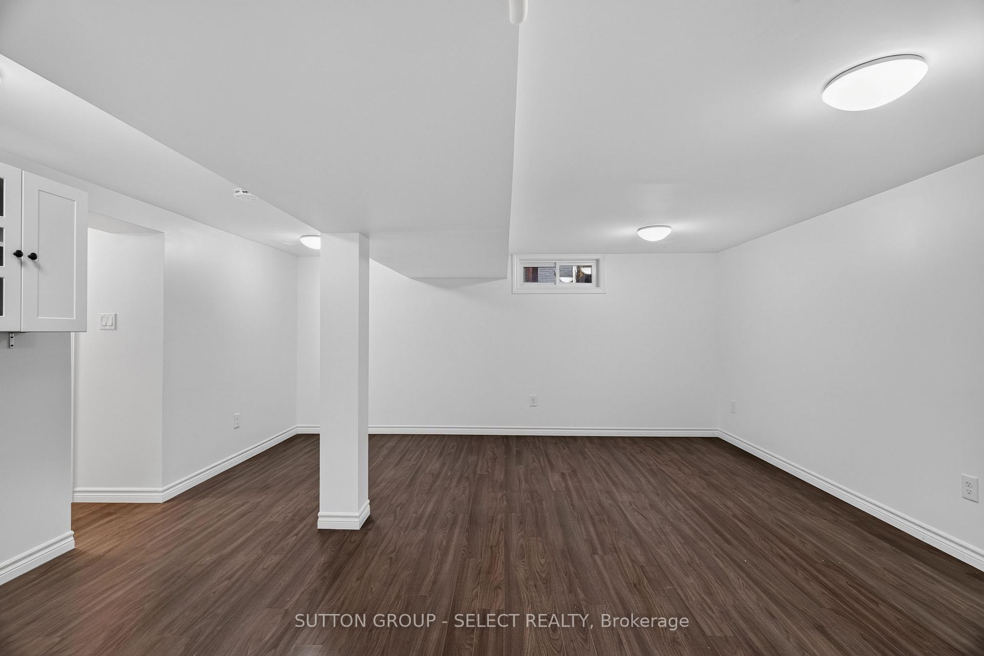 Photo 36 of 665 Woodcrest Boulevard, London, South M — HOMEH