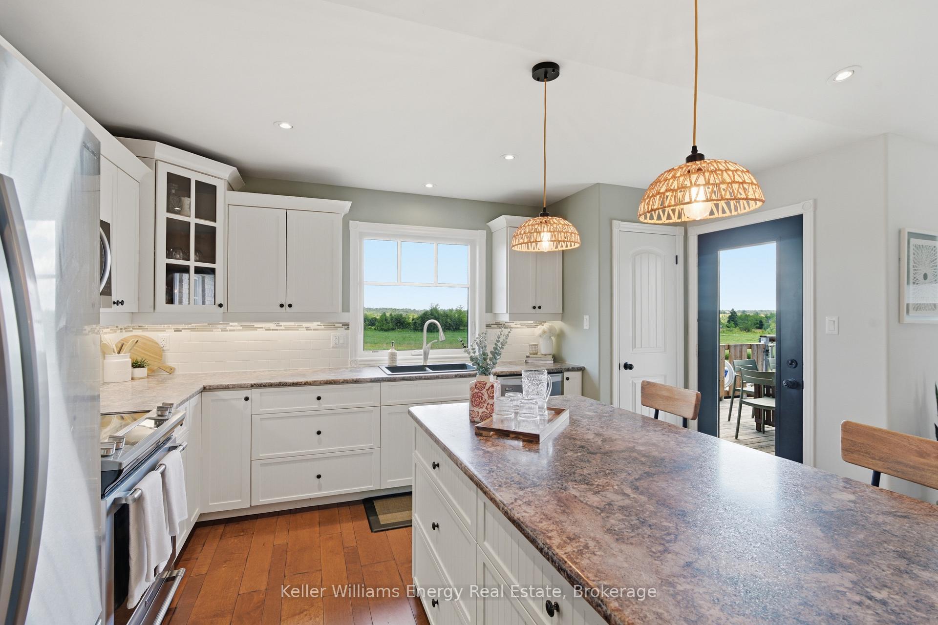 Photo 9 of 937 Payne Line Road E, Douro-Dummer — HOMEH