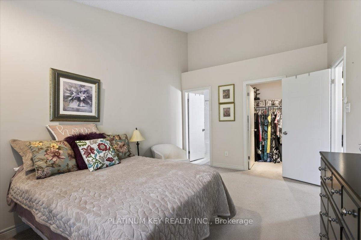 Photo 15 of Unit 6, 307 Metcalfe Street E, Strathroy-Caradoc, NE — HOMEH