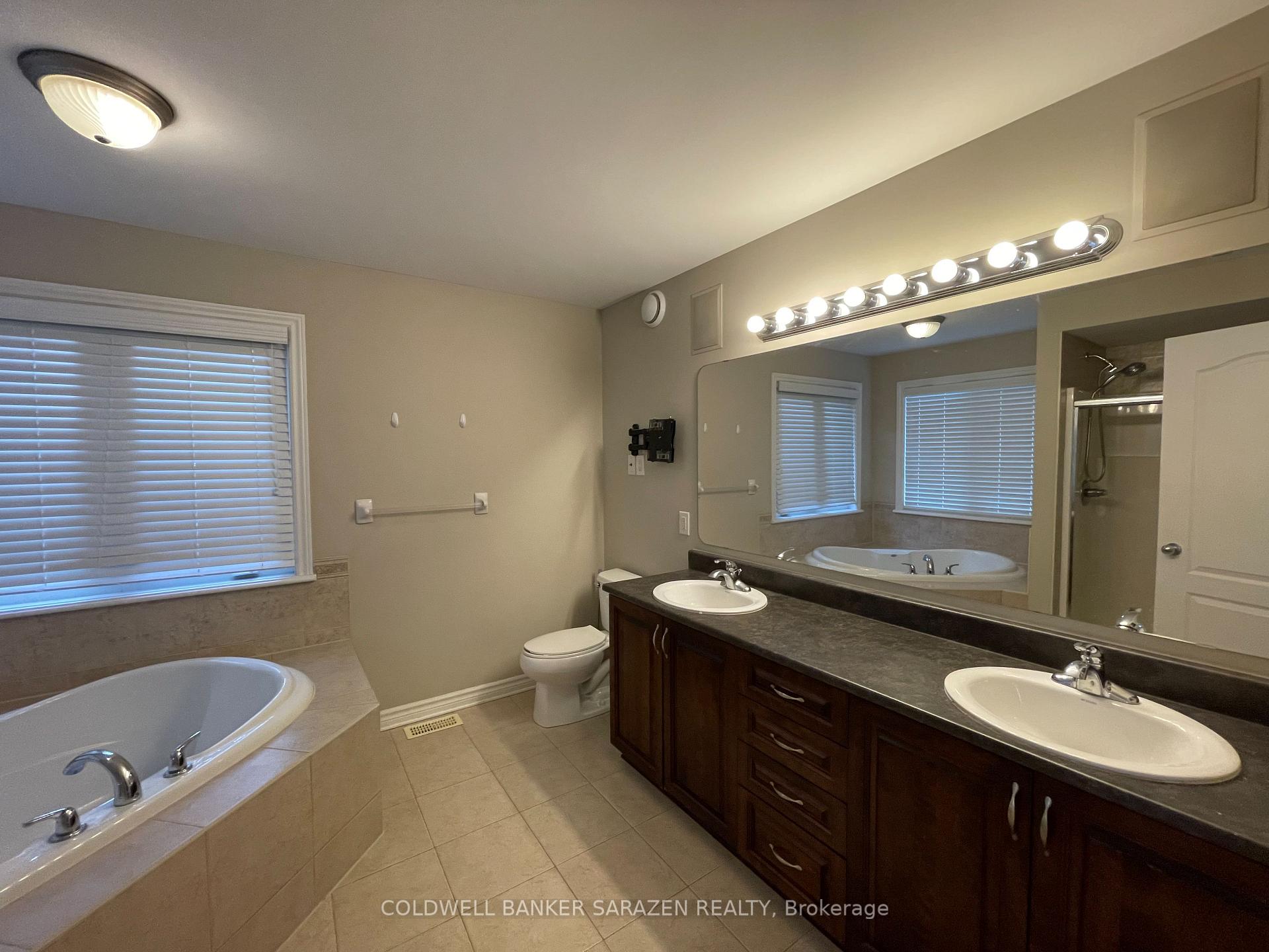 Photo 16 of 105 August Lily Crescent, Ottawa, Riverside South/Gloucester Glen — HOMEH