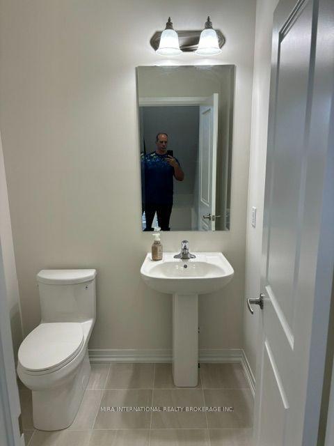 Photo 9 of 134 Turnberry Lane, Barrie, Painswick South — HOMEH