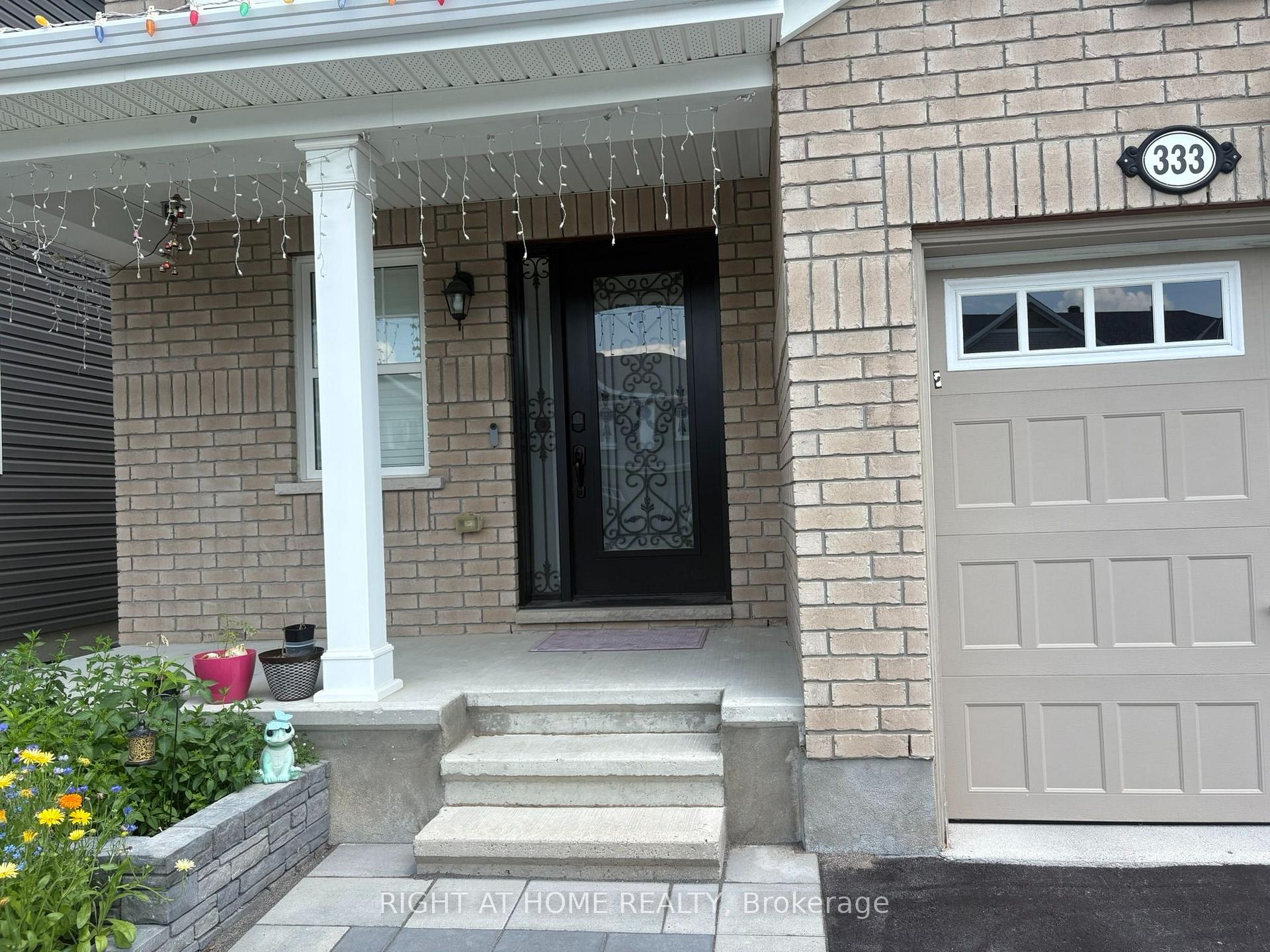 Photo 2 of 333 Rouncey Road, Ottawa, Kanata - Emerald Meadows/Trailwest — HOMEH