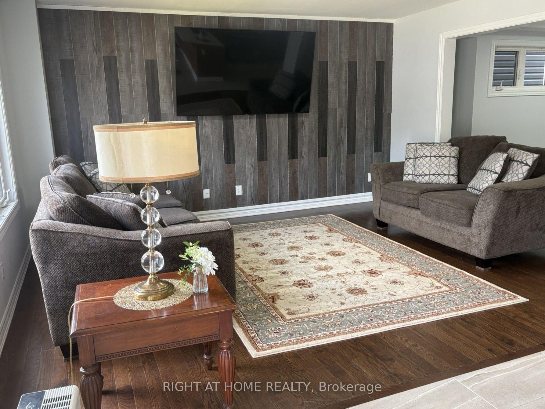 Photo 19 of 333 Rouncey Road, Ottawa, Kanata - Emerald Meadows/Trailwest — HOMEH