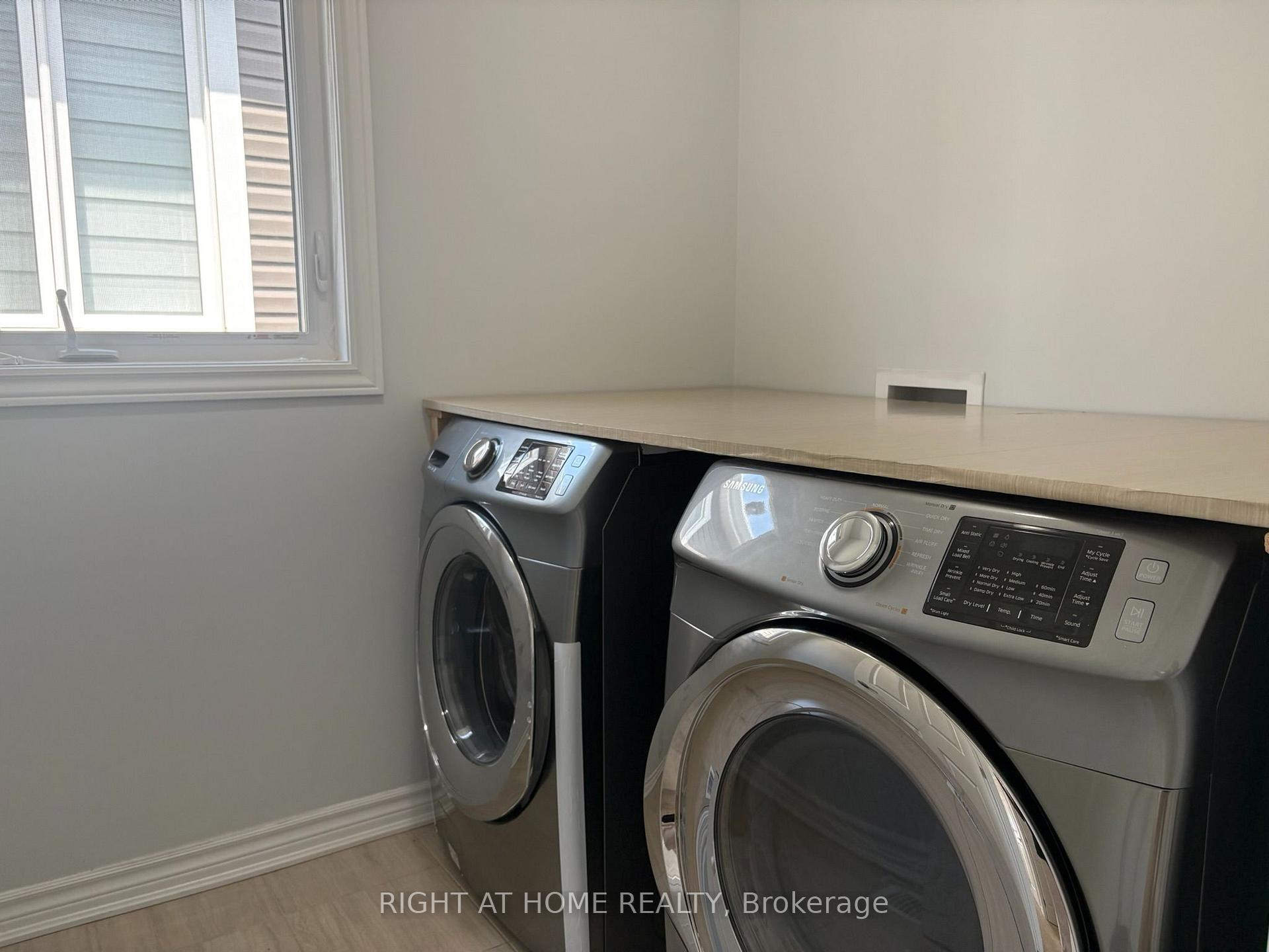 Photo 30 of 333 Rouncey Road, Ottawa, Kanata - Emerald Meadows/Trailwest — HOMEH