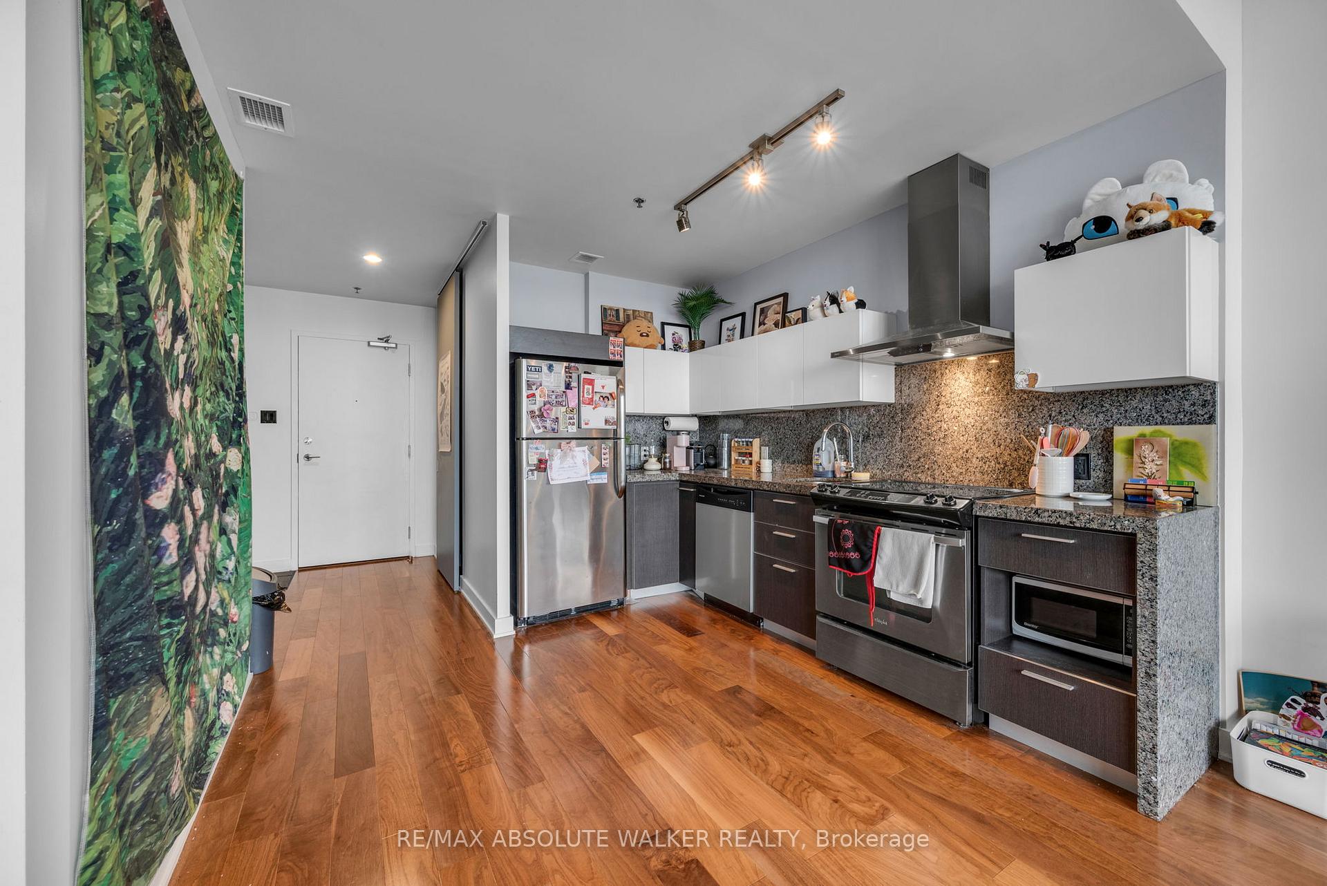Photo 17 of Unit 717, 360 McLeod Street, Ottawa, Ottawa Centre — HOMEH