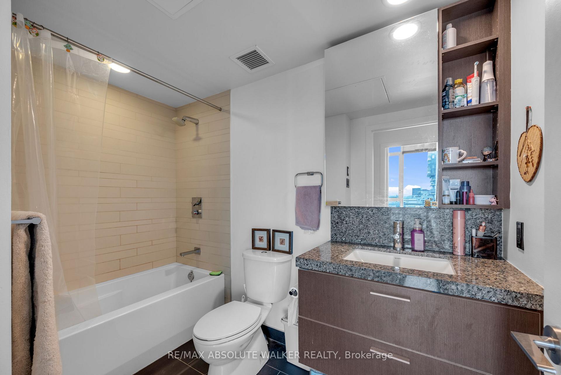 Photo 27 of Unit 717, 360 McLeod Street, Ottawa, Ottawa Centre — HOMEH