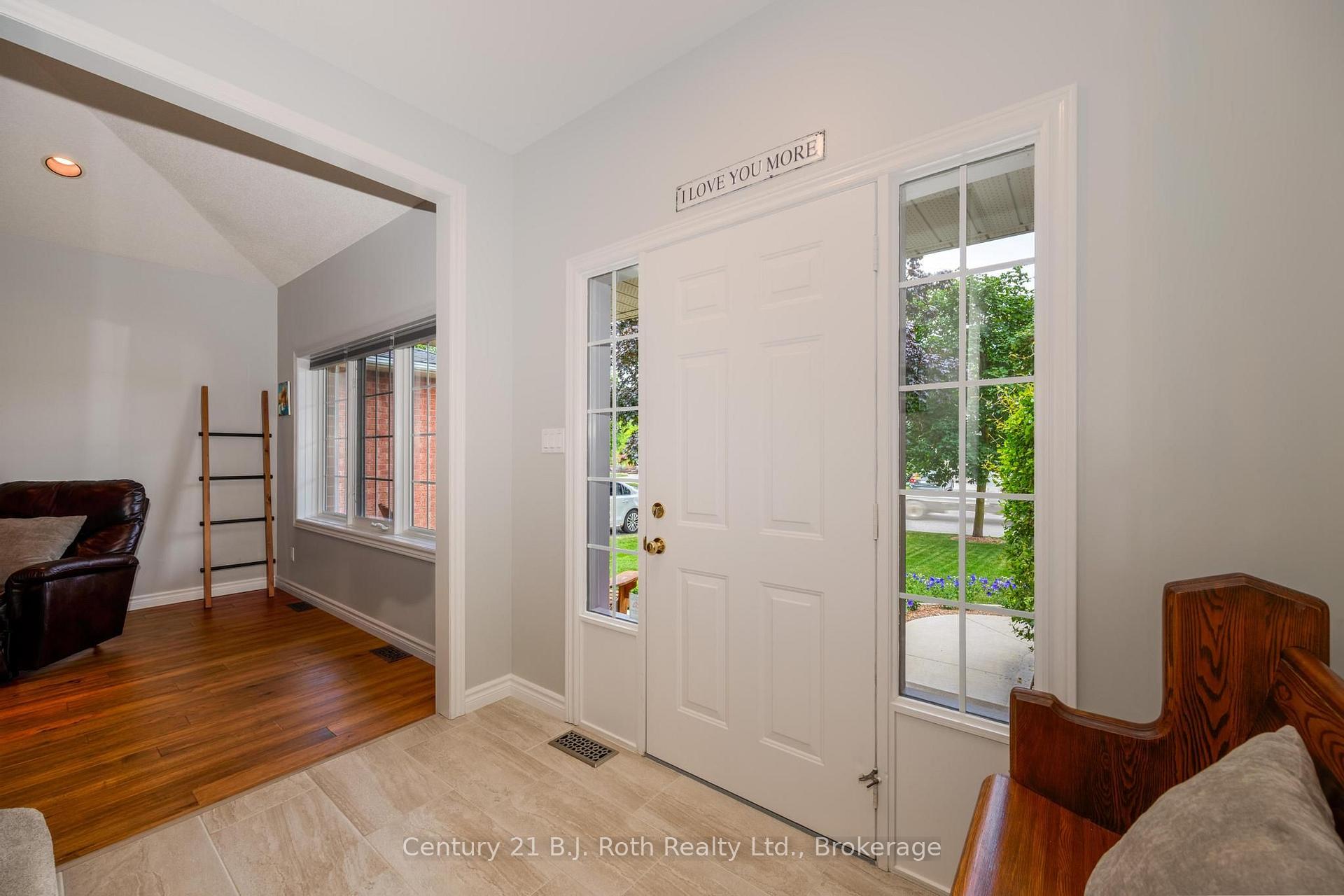 Photo 9 of 58 Meredith Drive, Middlesex Centre, Ilderton — HOMEH
