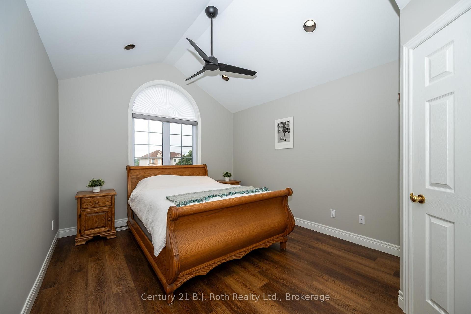 Photo 12 of 58 Meredith Drive, Middlesex Centre, Ilderton — HOMEH