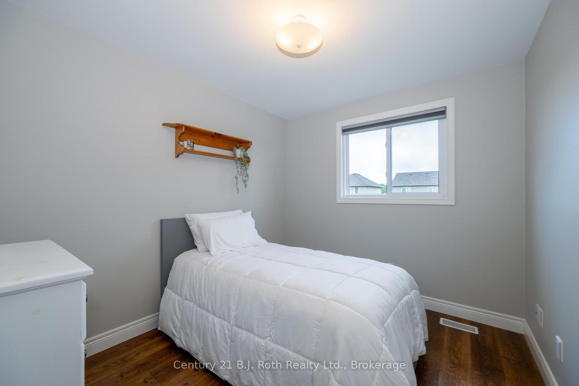 Photo 14 of 58 Meredith Drive, Middlesex Centre, Ilderton — HOMEH
