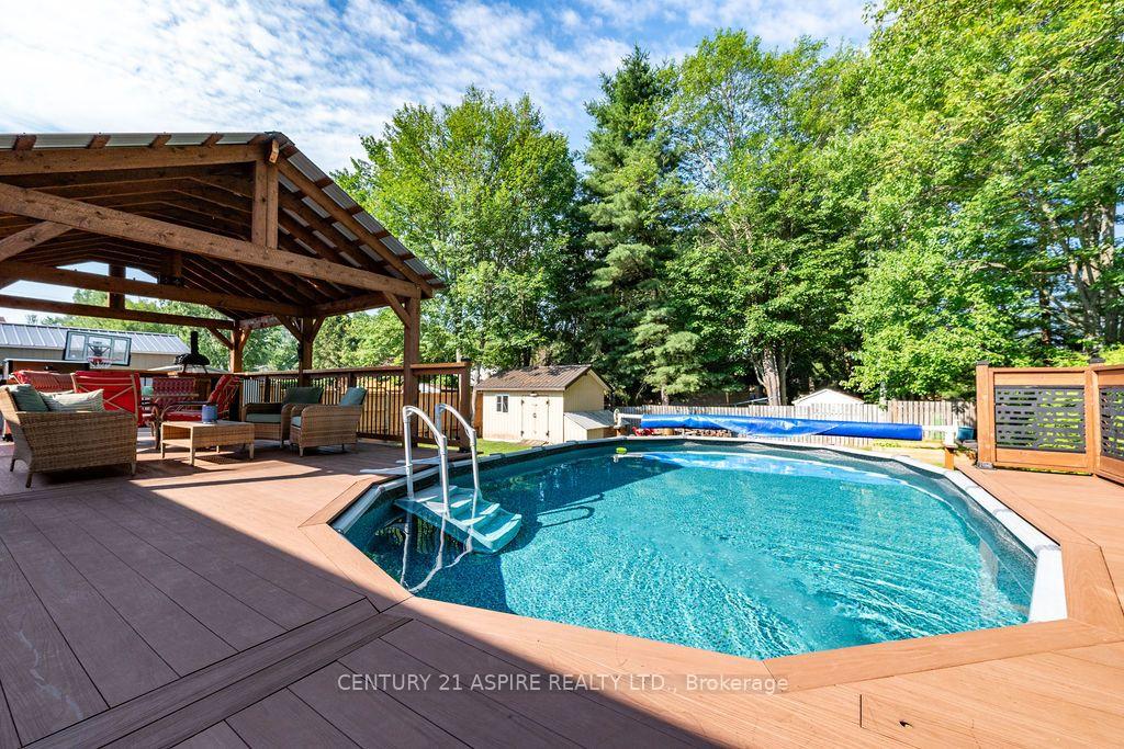 Photo 9 of 23 Roy Street, Petawawa, Petawawa — HOMEH