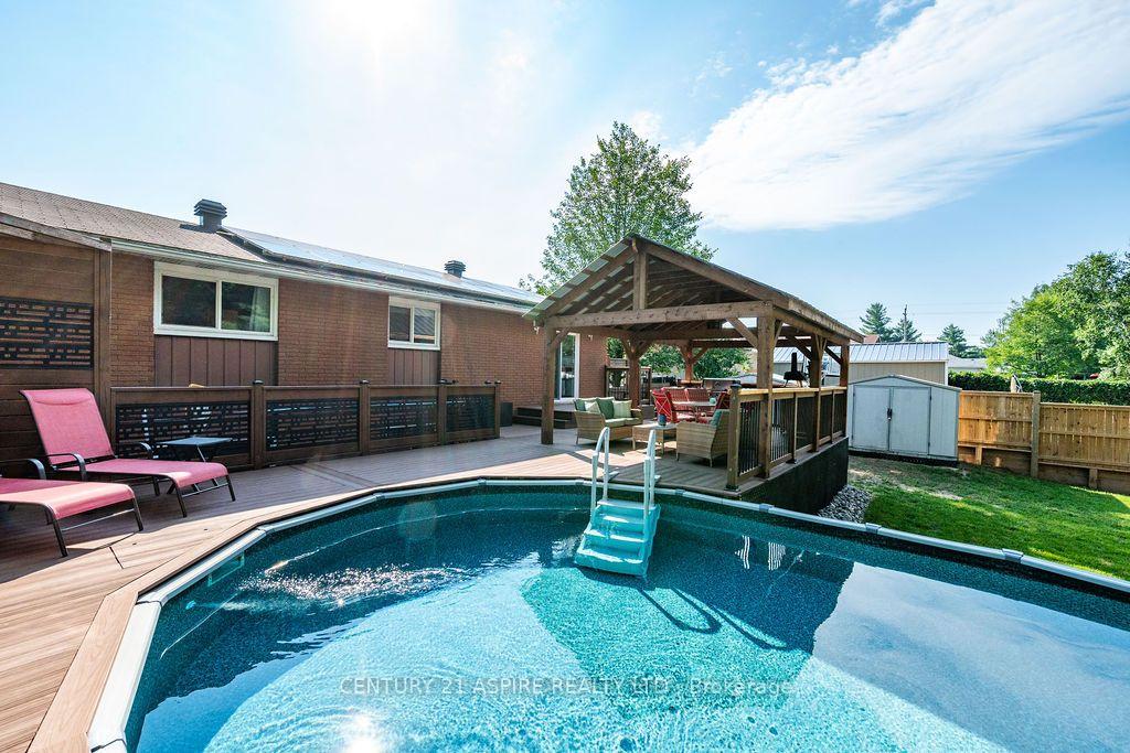 Photo 10 of 23 Roy Street, Petawawa, Petawawa — HOMEH