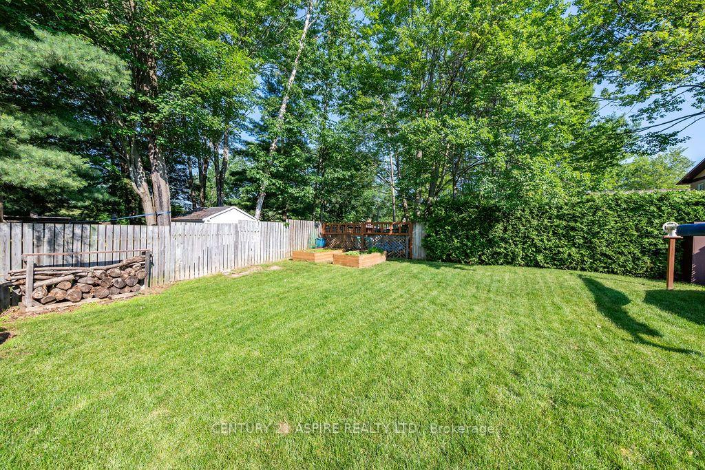 Photo 13 of 23 Roy Street, Petawawa, Petawawa — HOMEH