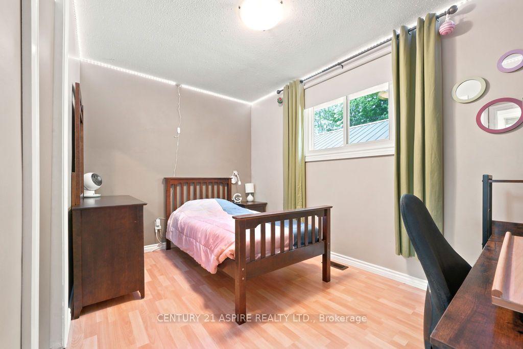 Photo 36 of 23 Roy Street, Petawawa, Petawawa — HOMEH