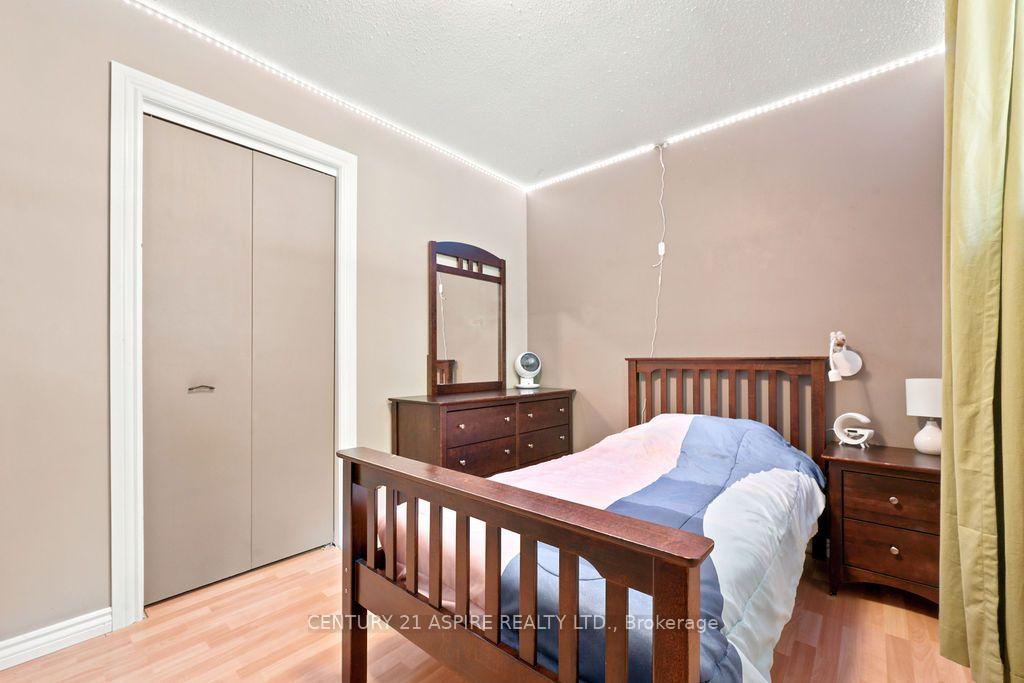 Photo 37 of 23 Roy Street, Petawawa, Petawawa — HOMEH