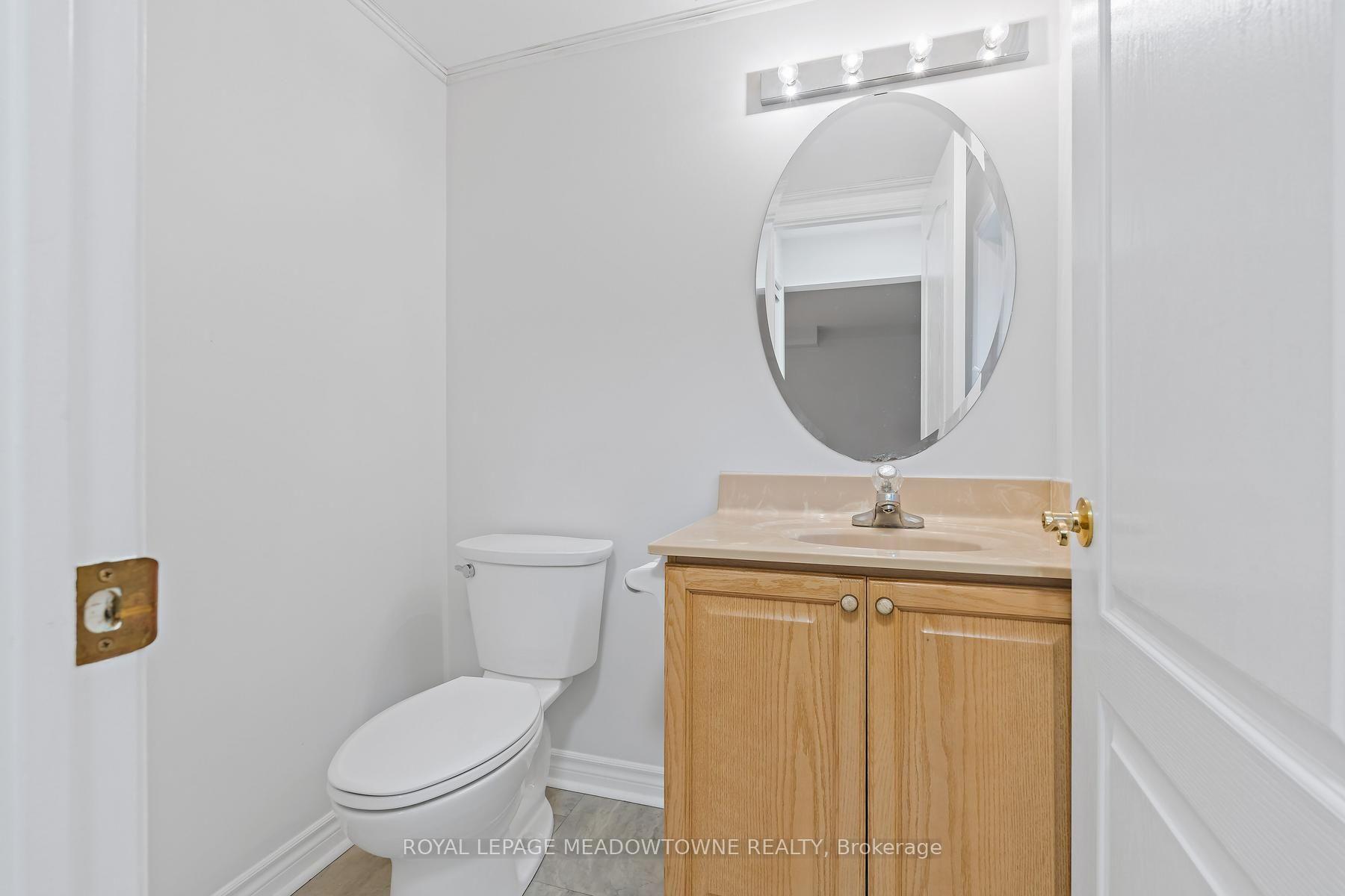 Photo 13 of Unit 11, 76 River Drive, Halton Hills, Georgetown — HOMEH