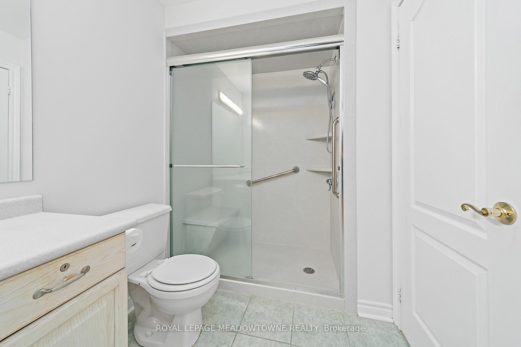 Photo 19 of Unit 11, 76 River Drive, Halton Hills, Georgetown — HOMEH