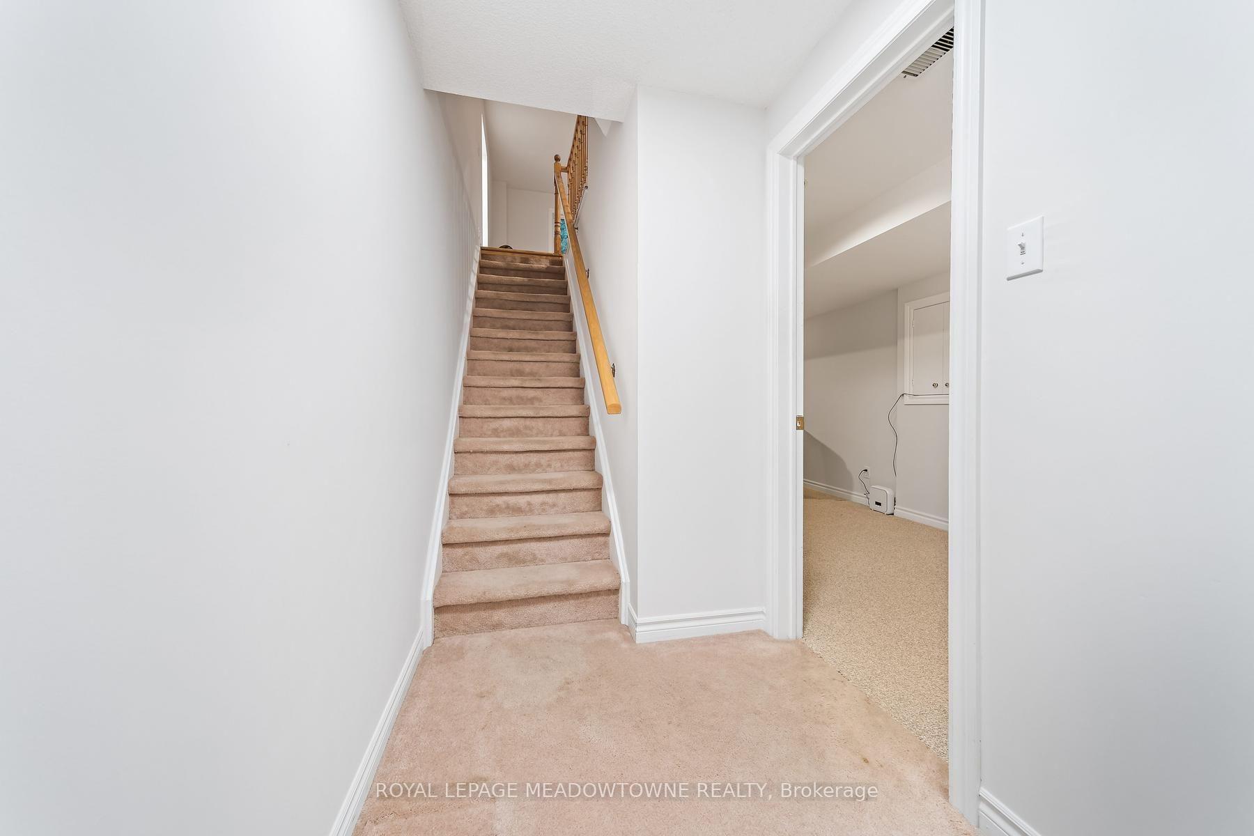 Photo 24 of Unit 11, 76 River Drive, Halton Hills, Georgetown — HOMEH