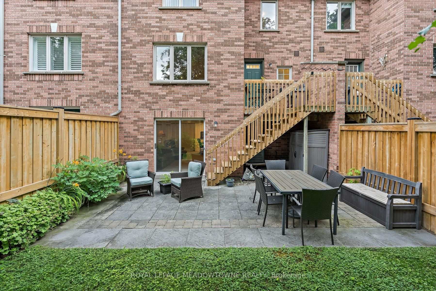 Photo 32 of Unit 11, 76 River Drive, Halton Hills, Georgetown — HOMEH