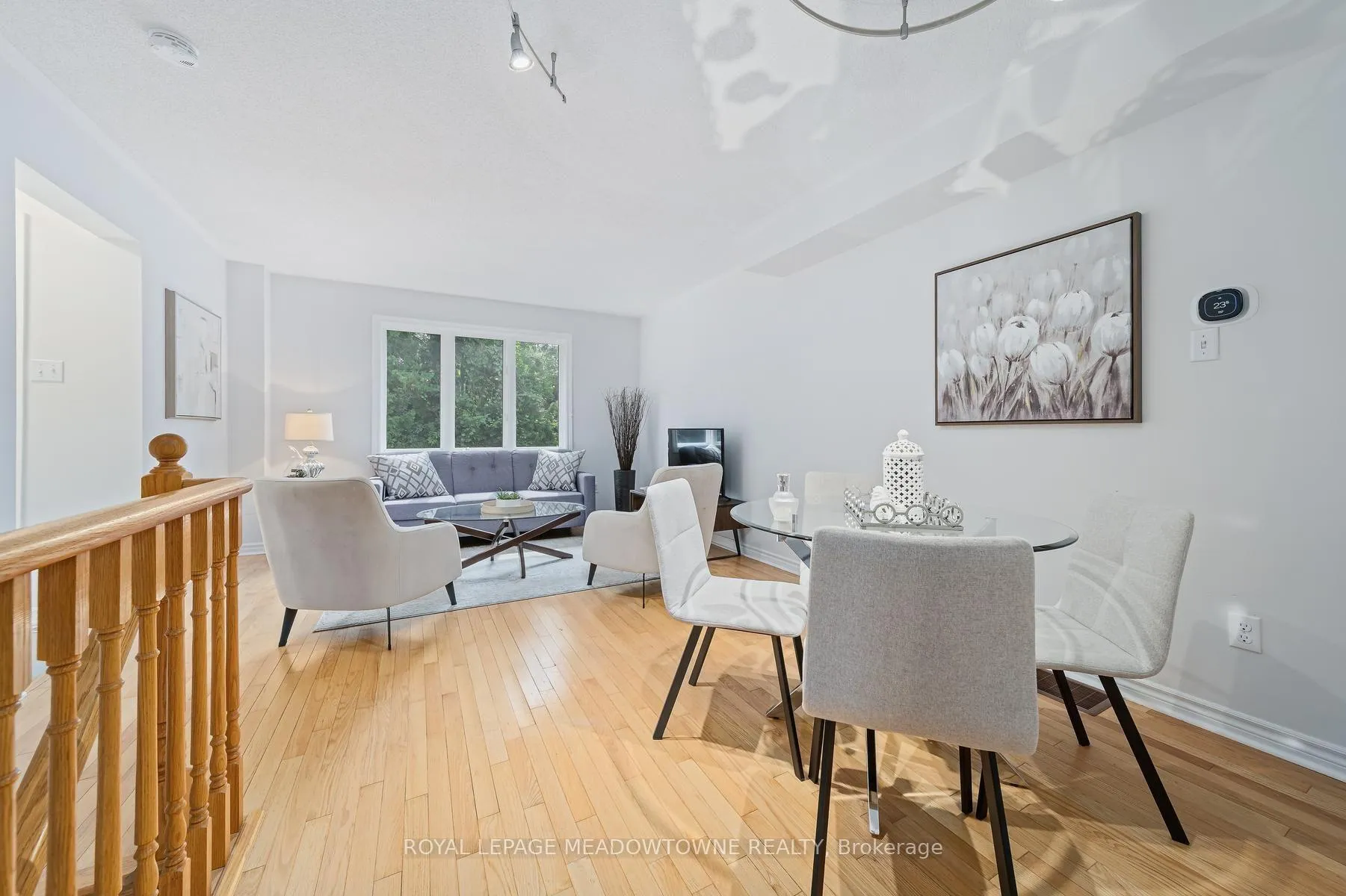 Photo 8 of Unit 11, 76 River Drive, Halton Hills, Georgetown — HOMEH