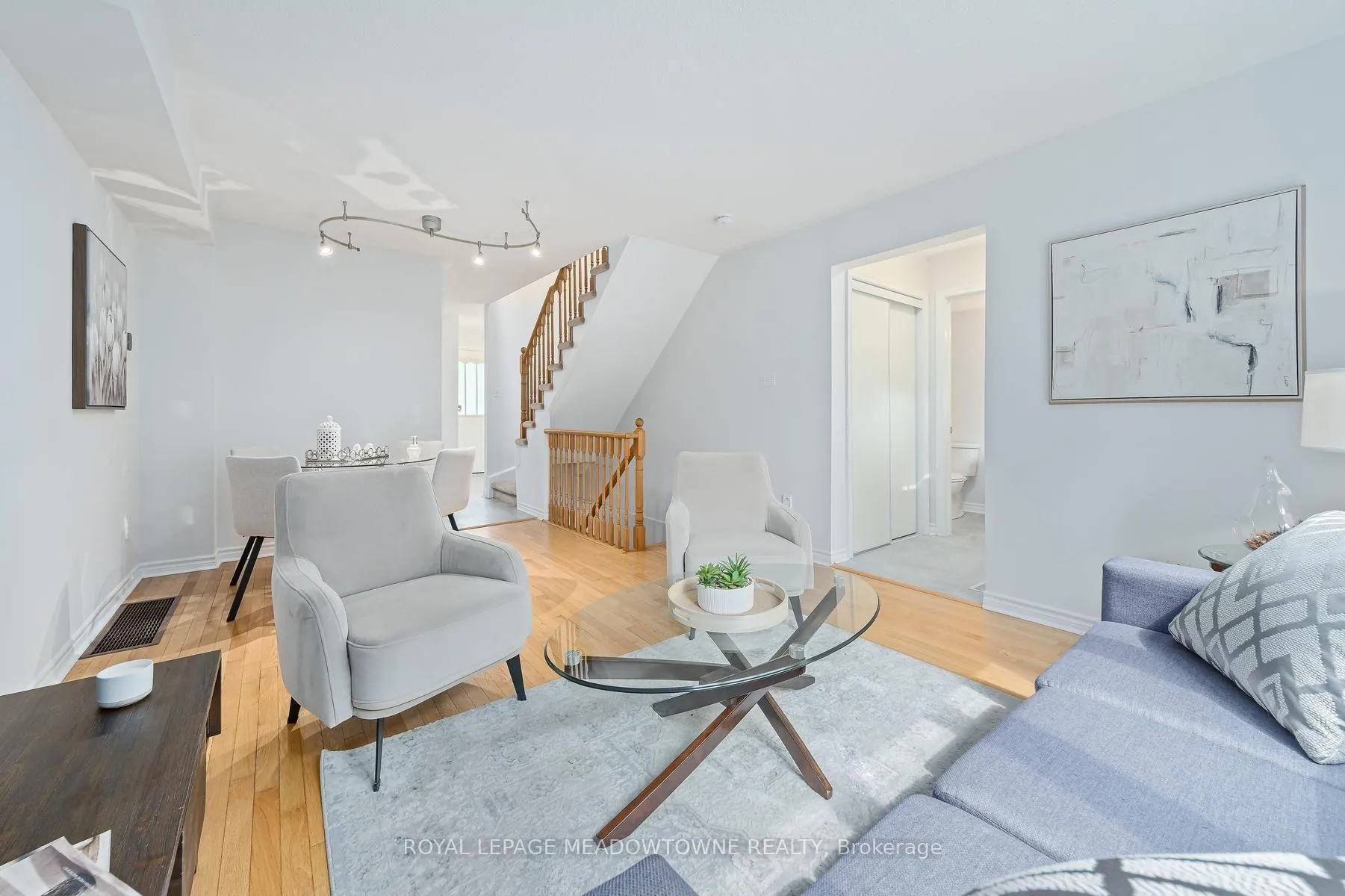 Photo 12 of Unit 11, 76 River Drive, Halton Hills, Georgetown — HOMEH