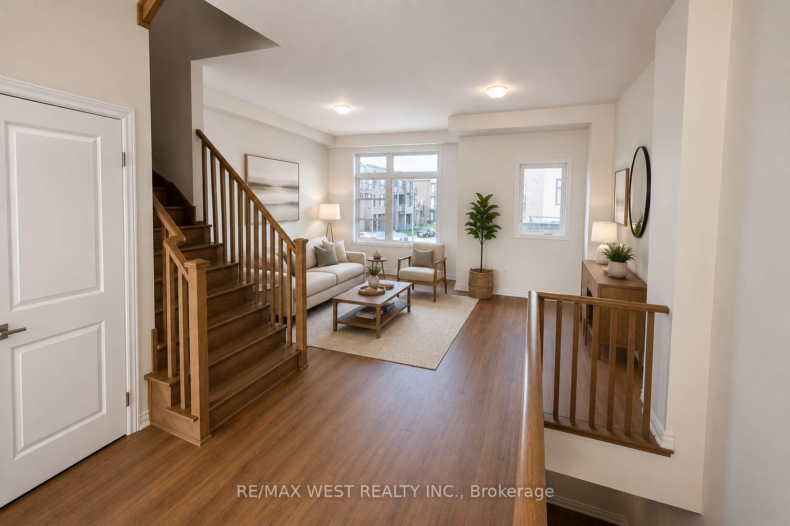 Photo 12 of 15 Inverary Crescent, Vaughan, Kleinburg — HOMEH