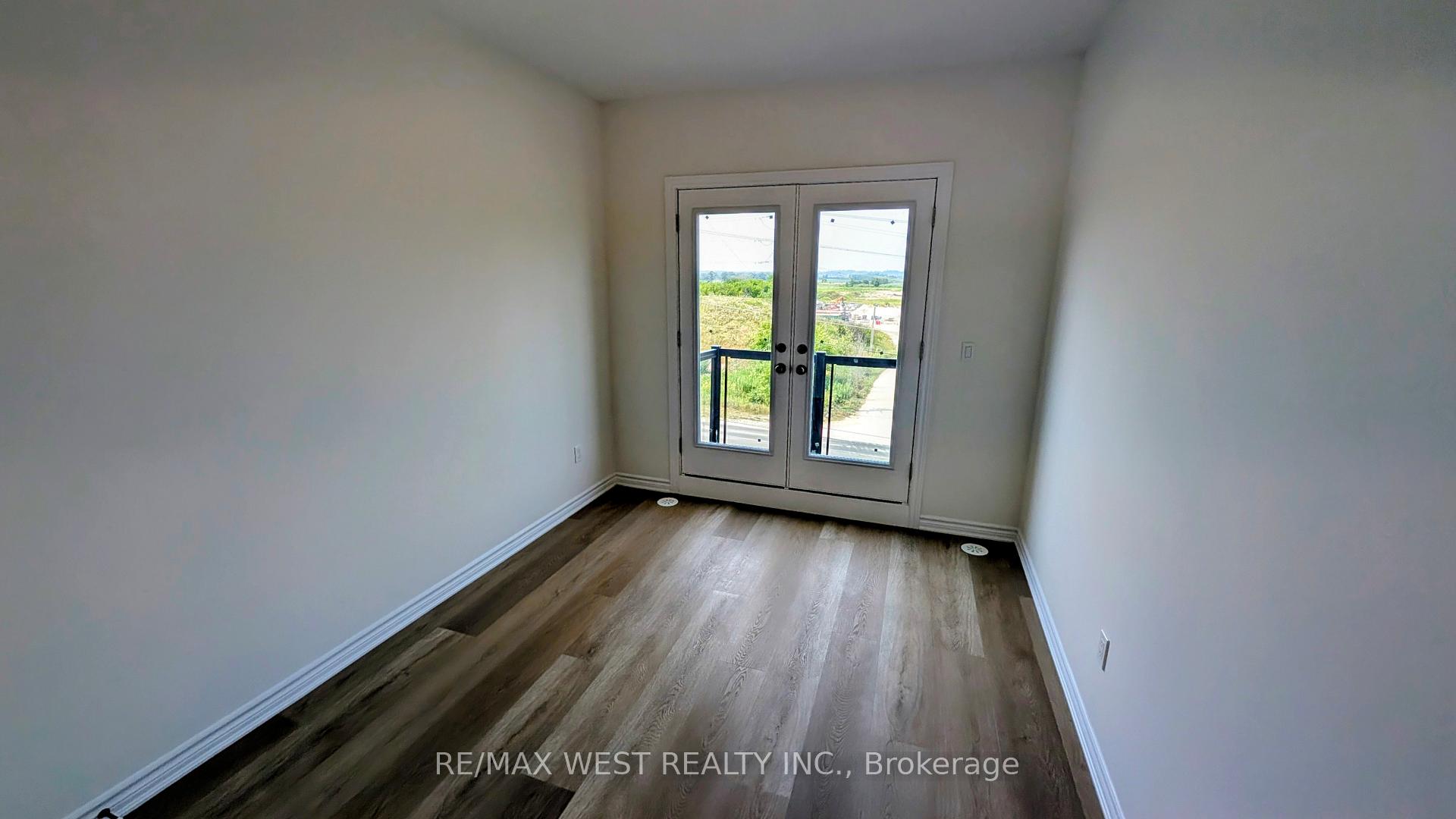Photo 29 of 91 Inverary Crescent, Vaughan, Kleinburg — HOMEH
