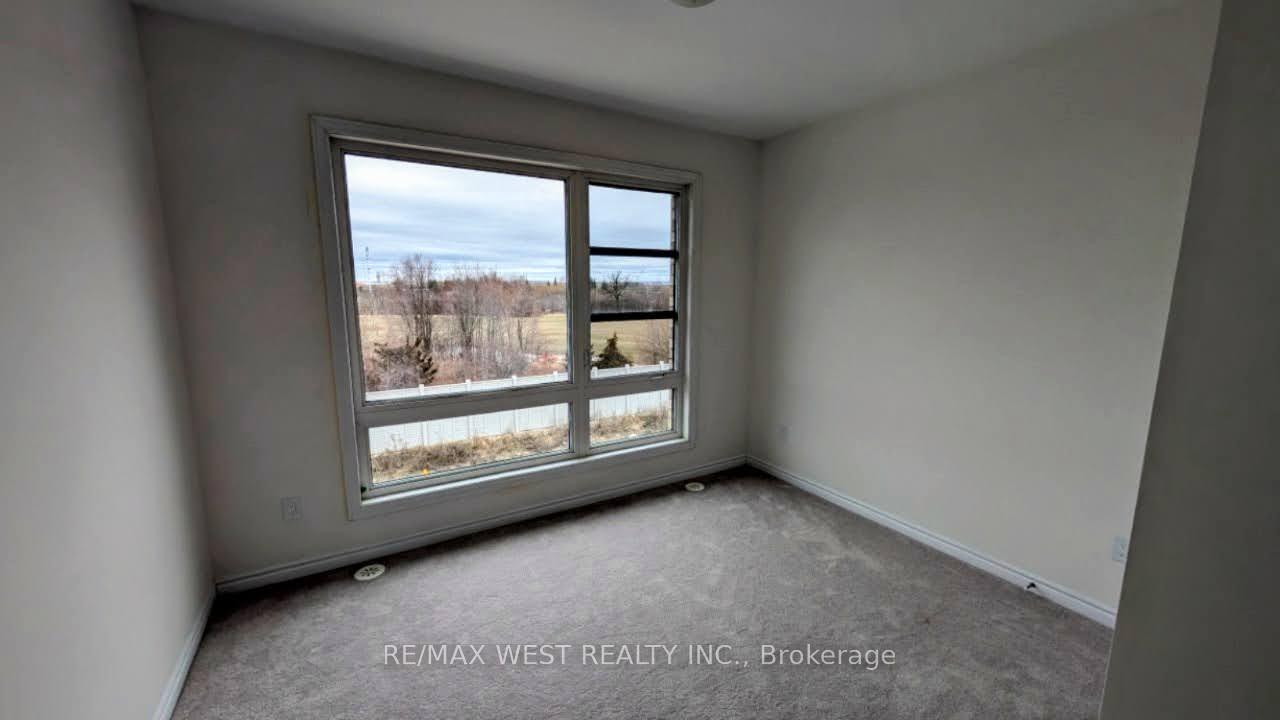 Photo 23 of 106 Wascana Road, Vaughan, Elder Mills — HOMEH