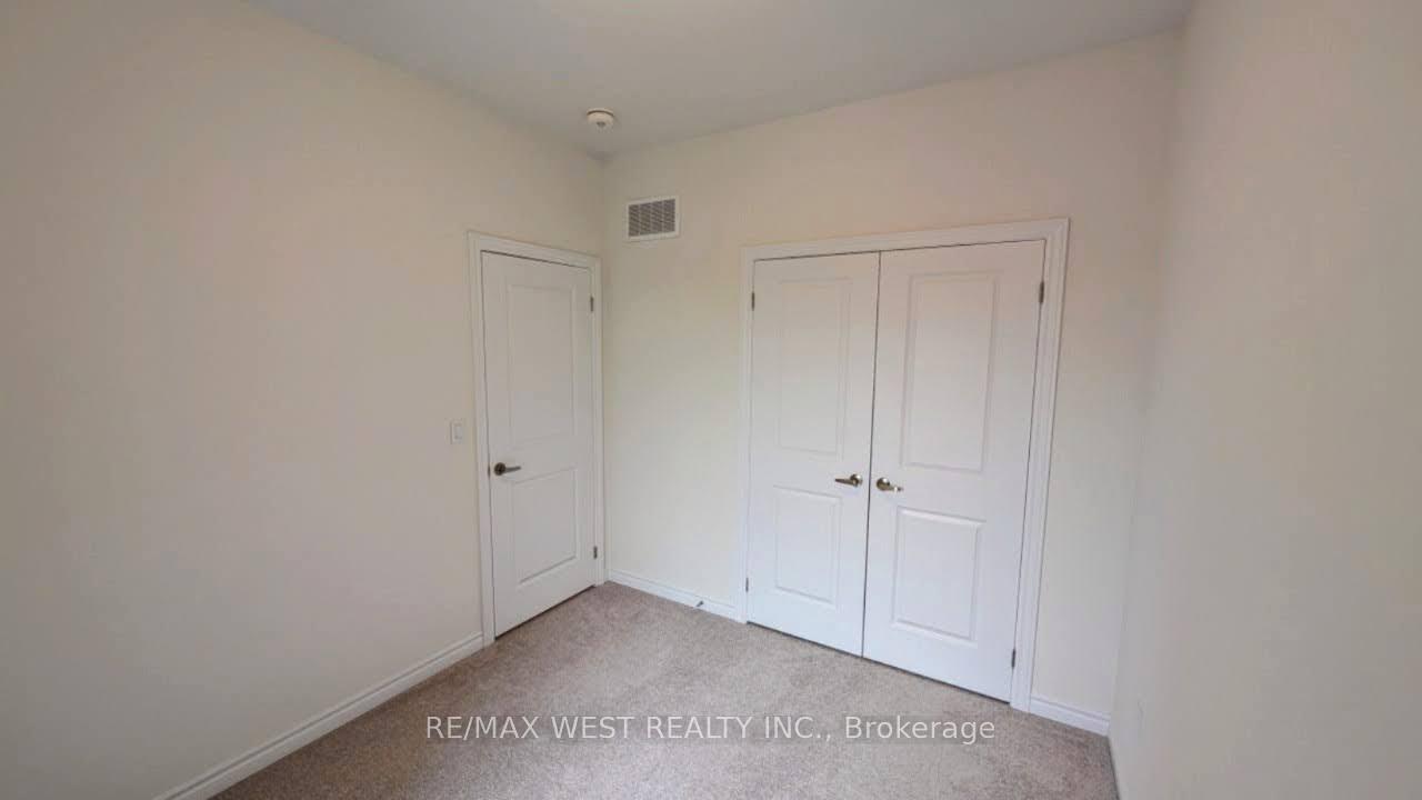 Photo 29 of 106 Wascana Road, Vaughan, Elder Mills — HOMEH