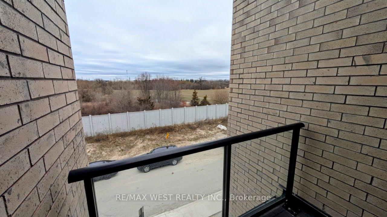 Photo 30 of 106 Wascana Road, Vaughan, Elder Mills — HOMEH