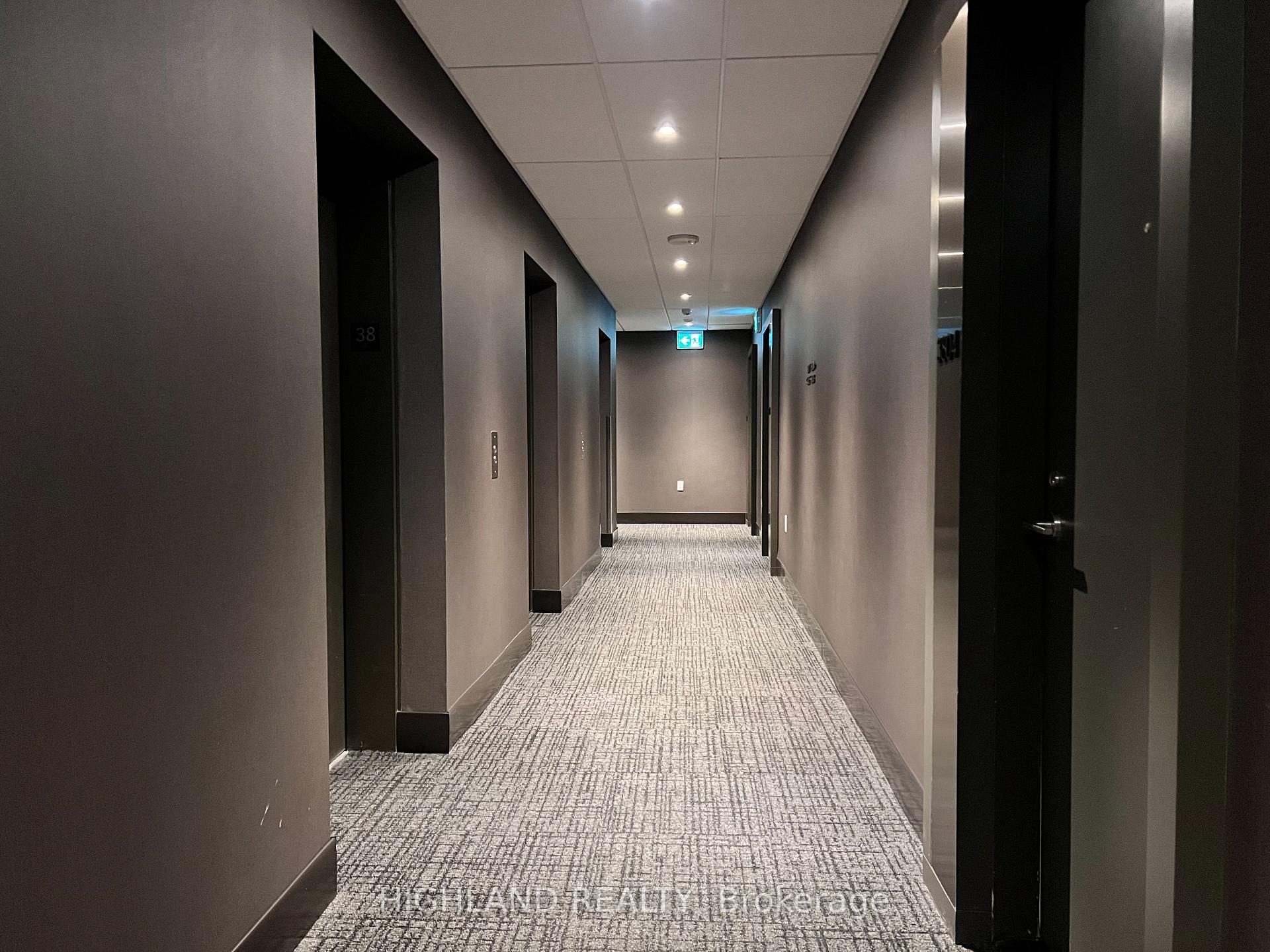 Photo 3 of Unit 3802, 8 Cumberland Street, Toronto, The Annex — HOMEH