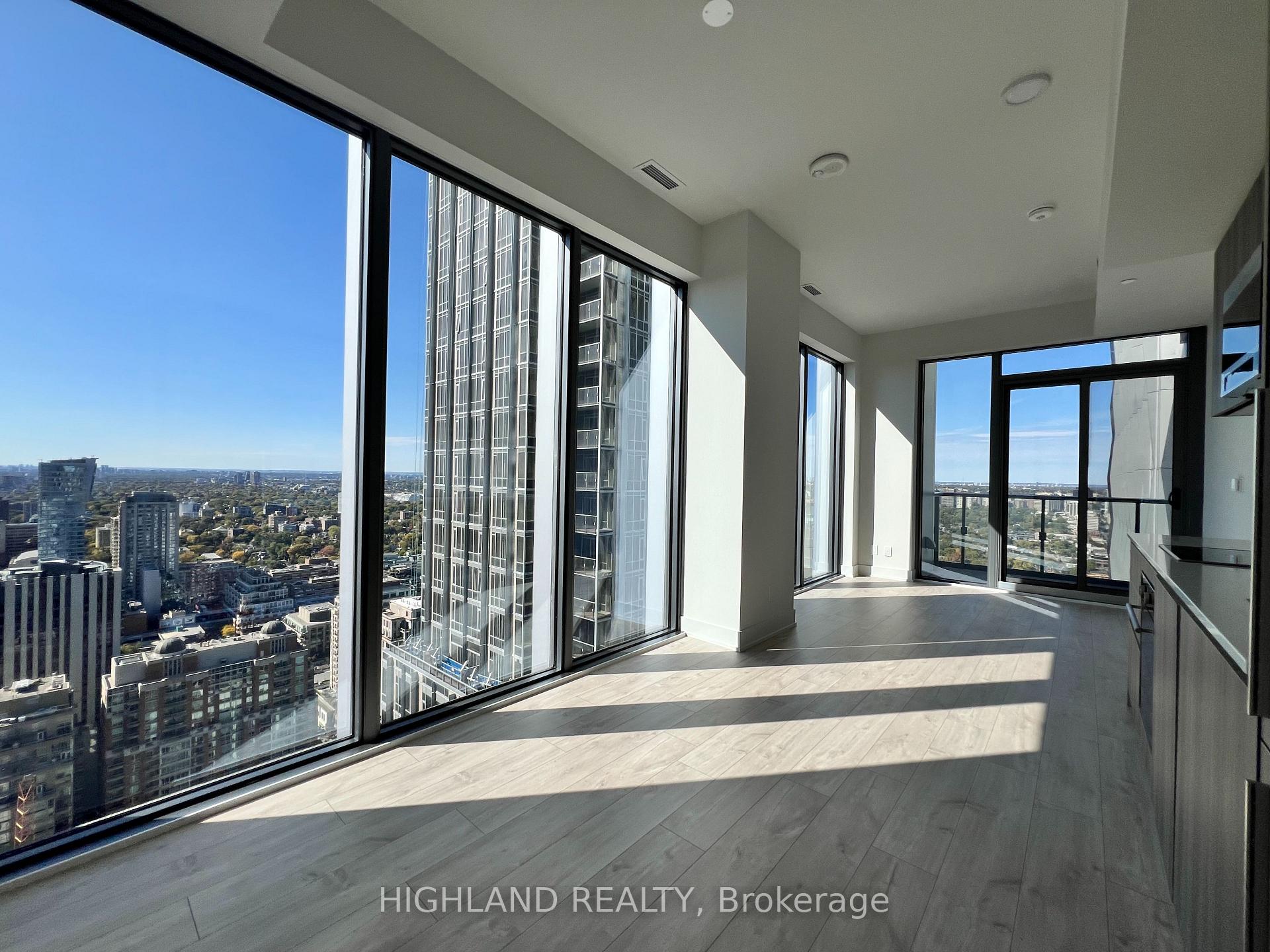 Photo 7 of Unit 3802, 8 Cumberland Street, Toronto, The Annex — HOMEH