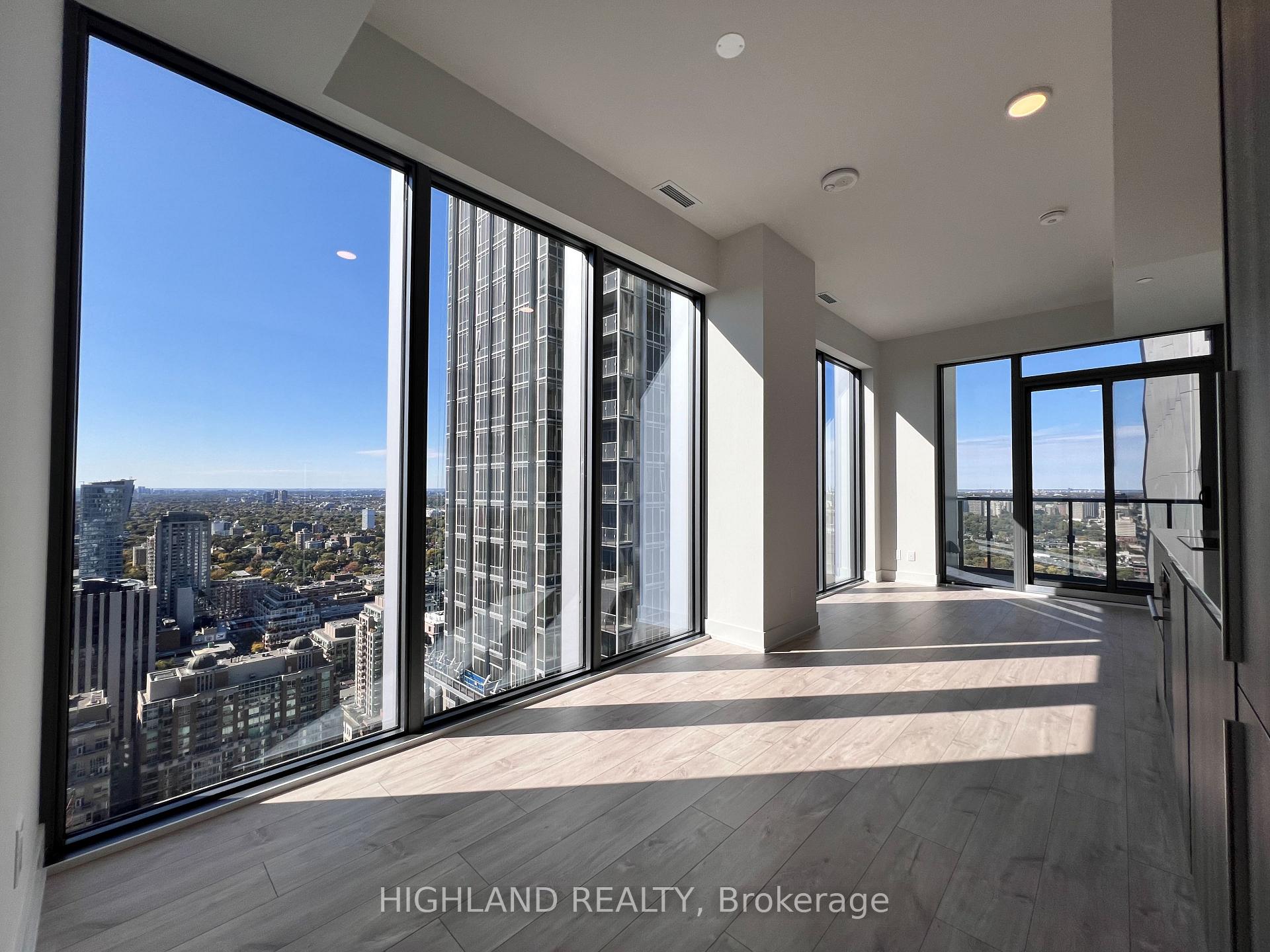 Photo 11 of Unit 3802, 8 Cumberland Street, Toronto, The Annex — HOMEH