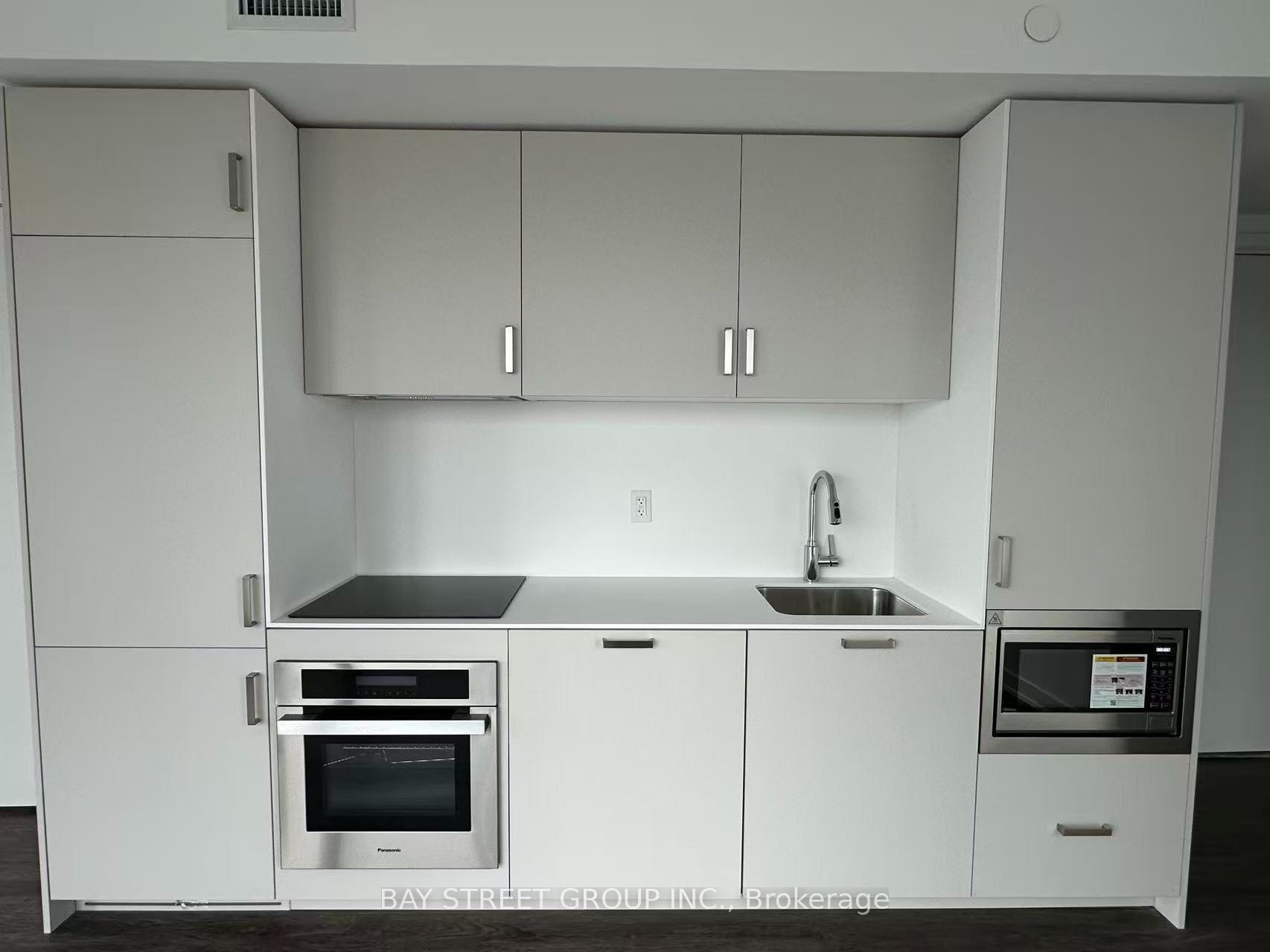 Photo 3 of Unit 2003, 88 Queen Street E, Toronto, Church-Yonge Corridor — HOMEH