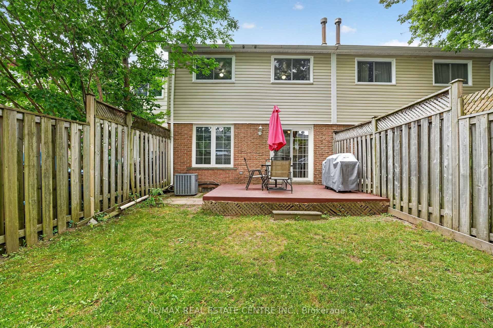 Photo 29 of 23 Burbank Crescent, Orangeville — HOMEH