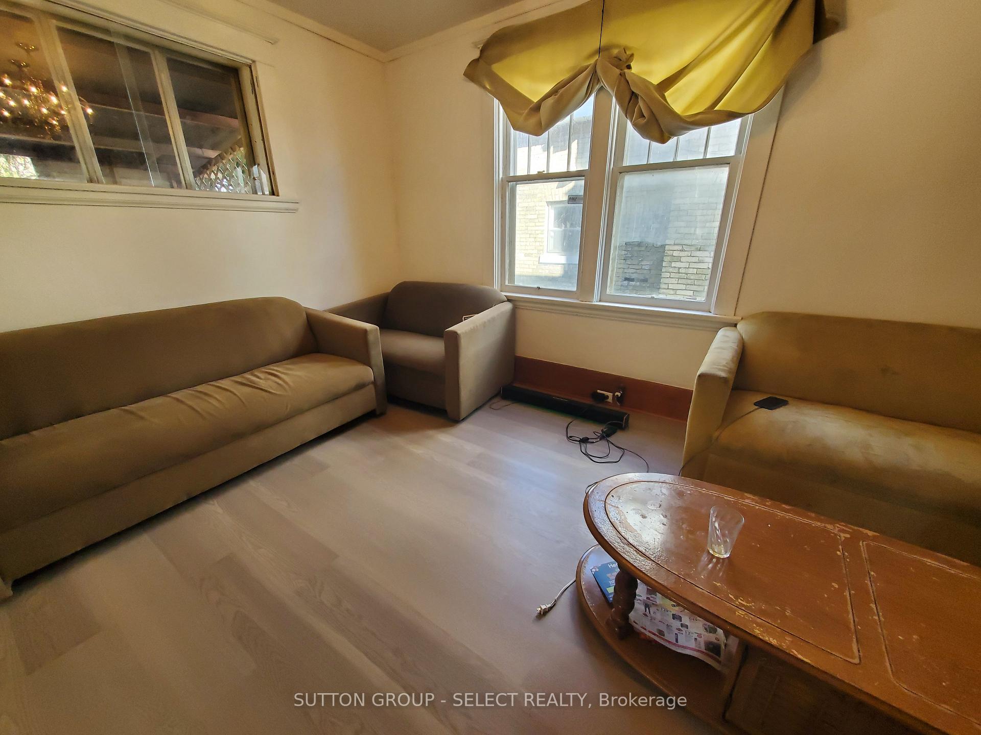 Photo 6 of 764 King Street, London, East L — HOMEH