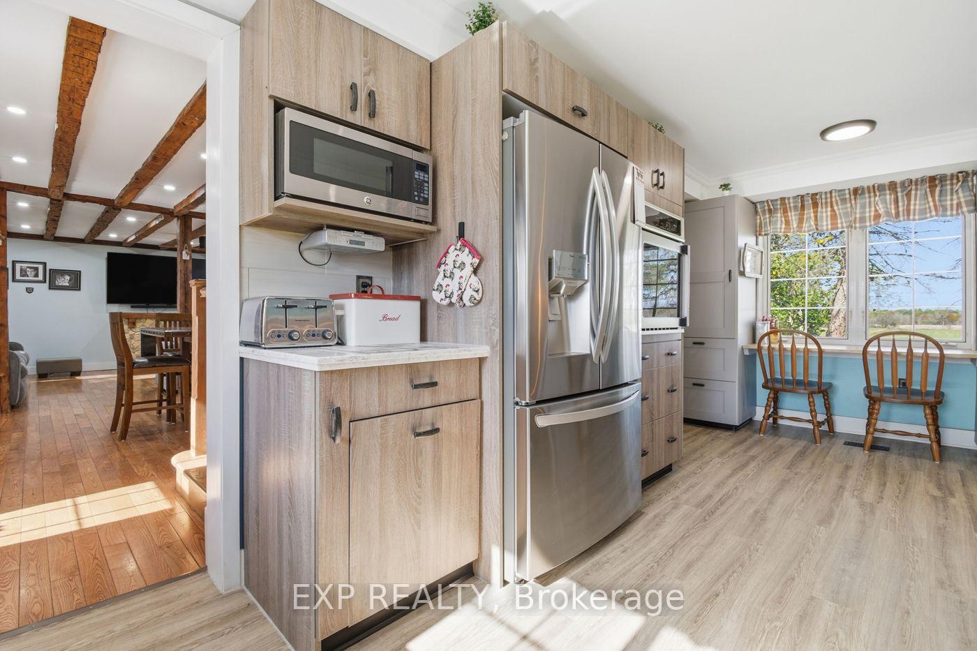 Photo 15 of 9043 Ridge Road, Niagara Falls, Schisler — HOMEH