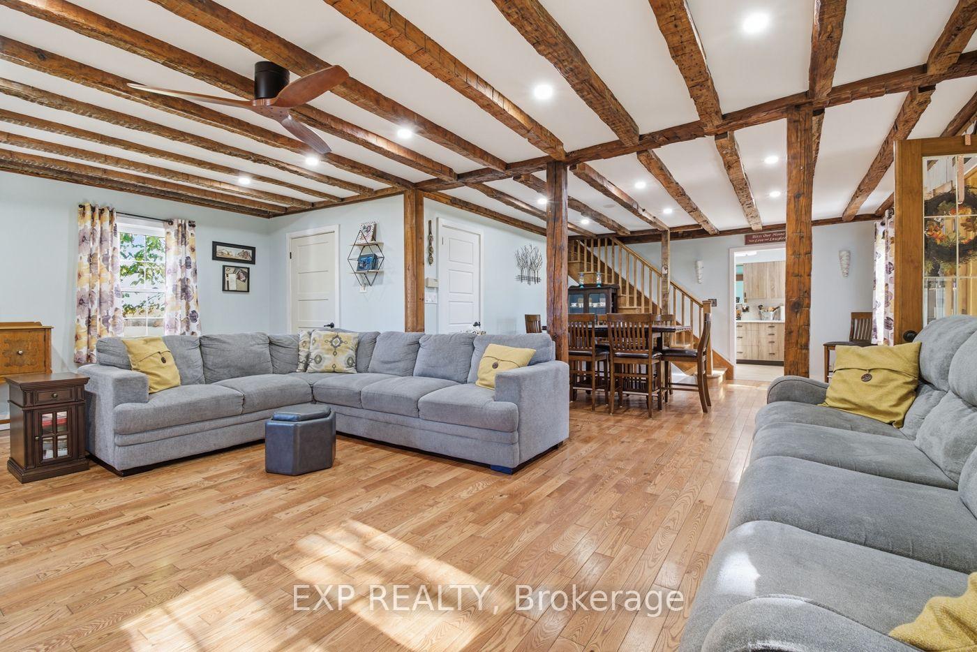 Photo 20 of 9043 Ridge Road, Niagara Falls, Schisler — HOMEH