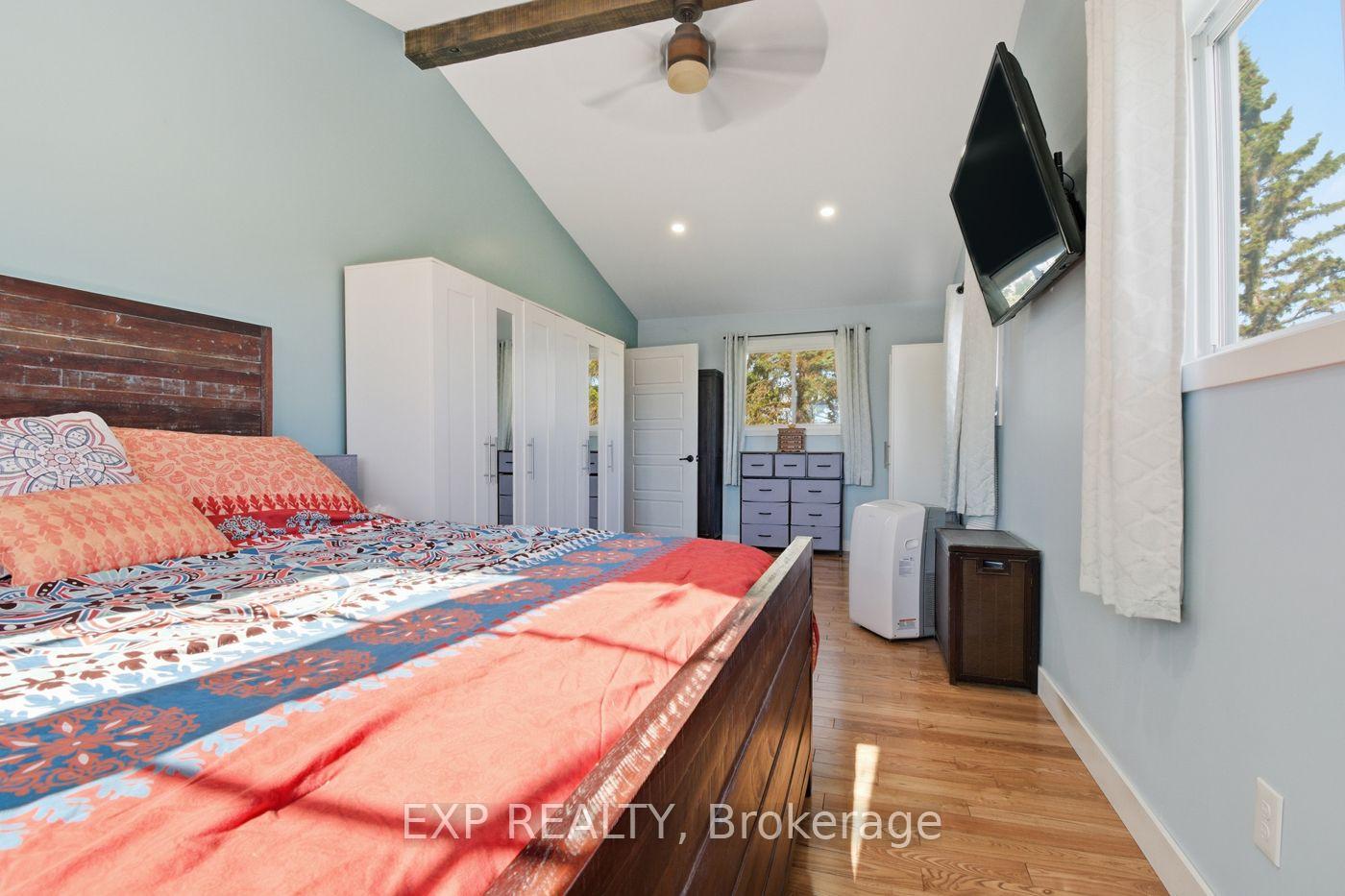 Photo 25 of 9043 Ridge Road, Niagara Falls, Schisler — HOMEH