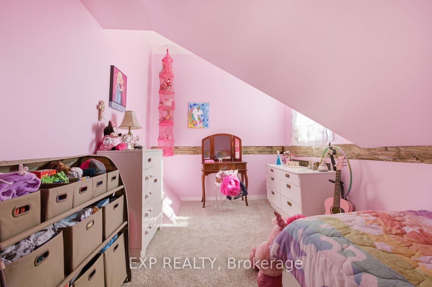 Photo 28 of 9043 Ridge Road, Niagara Falls, Schisler — HOMEH