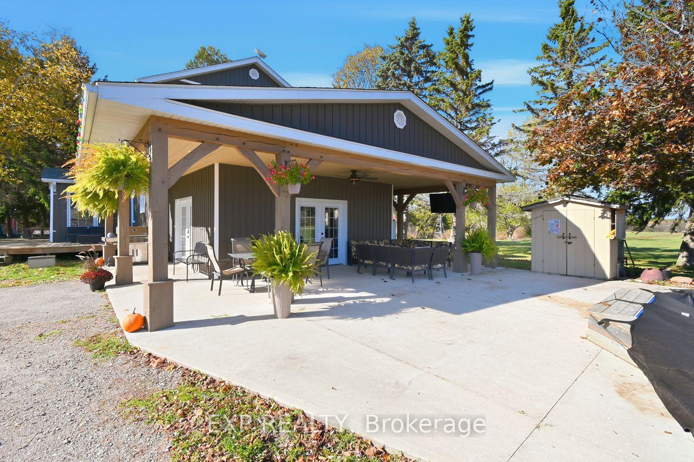 Photo 35 of 9043 Ridge Road, Niagara Falls, Schisler — HOMEH