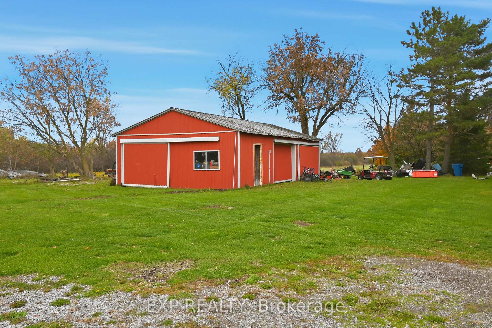 Photo 36 of 9043 Ridge Road, Niagara Falls, Schisler — HOMEH
