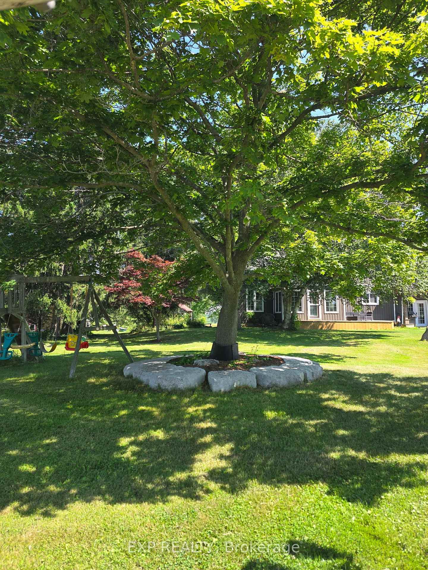 Photo 37 of 9043 Ridge Road, Niagara Falls, Schisler — HOMEH
