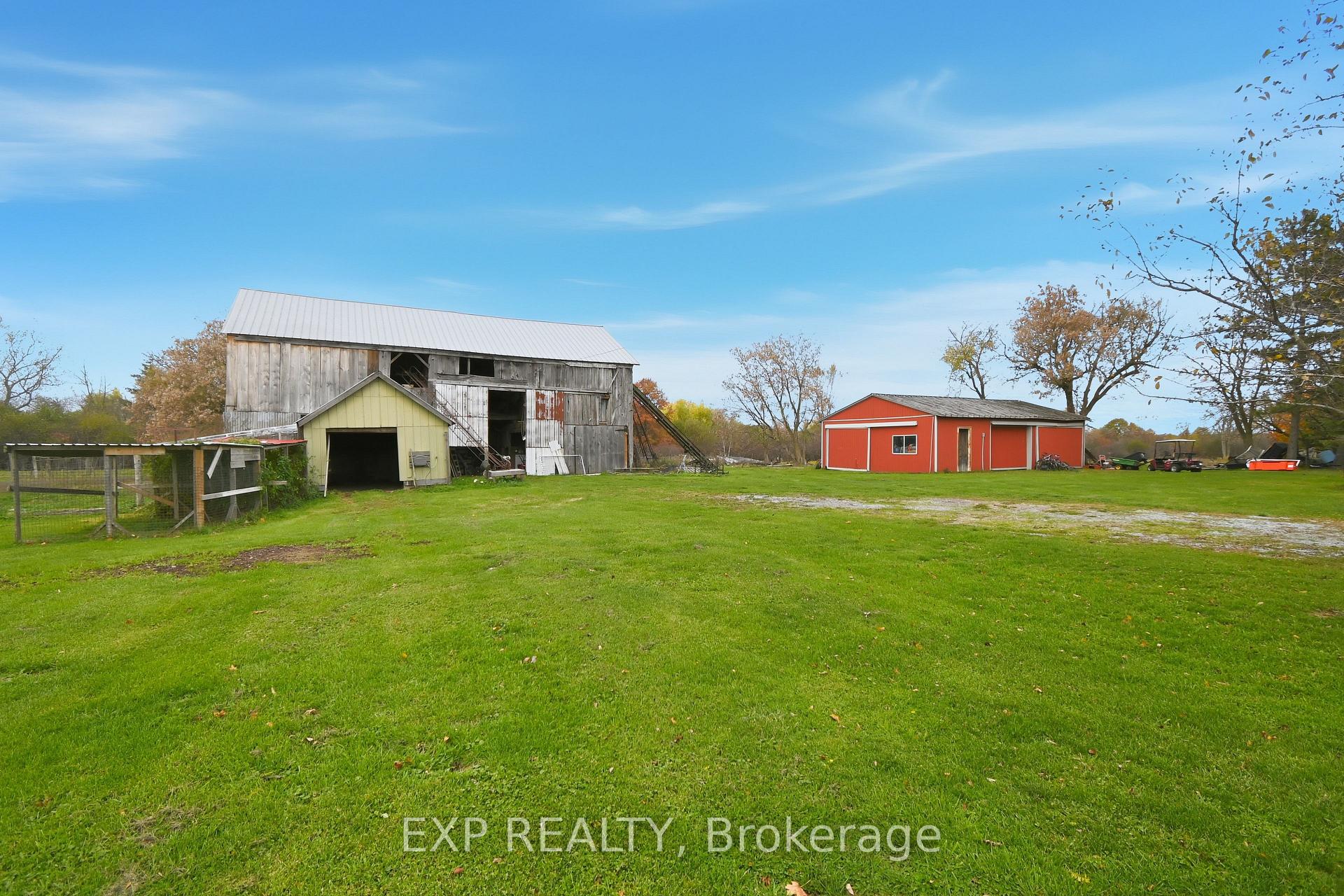 Photo 41 of 9043 Ridge Road, Niagara Falls, Schisler — HOMEH
