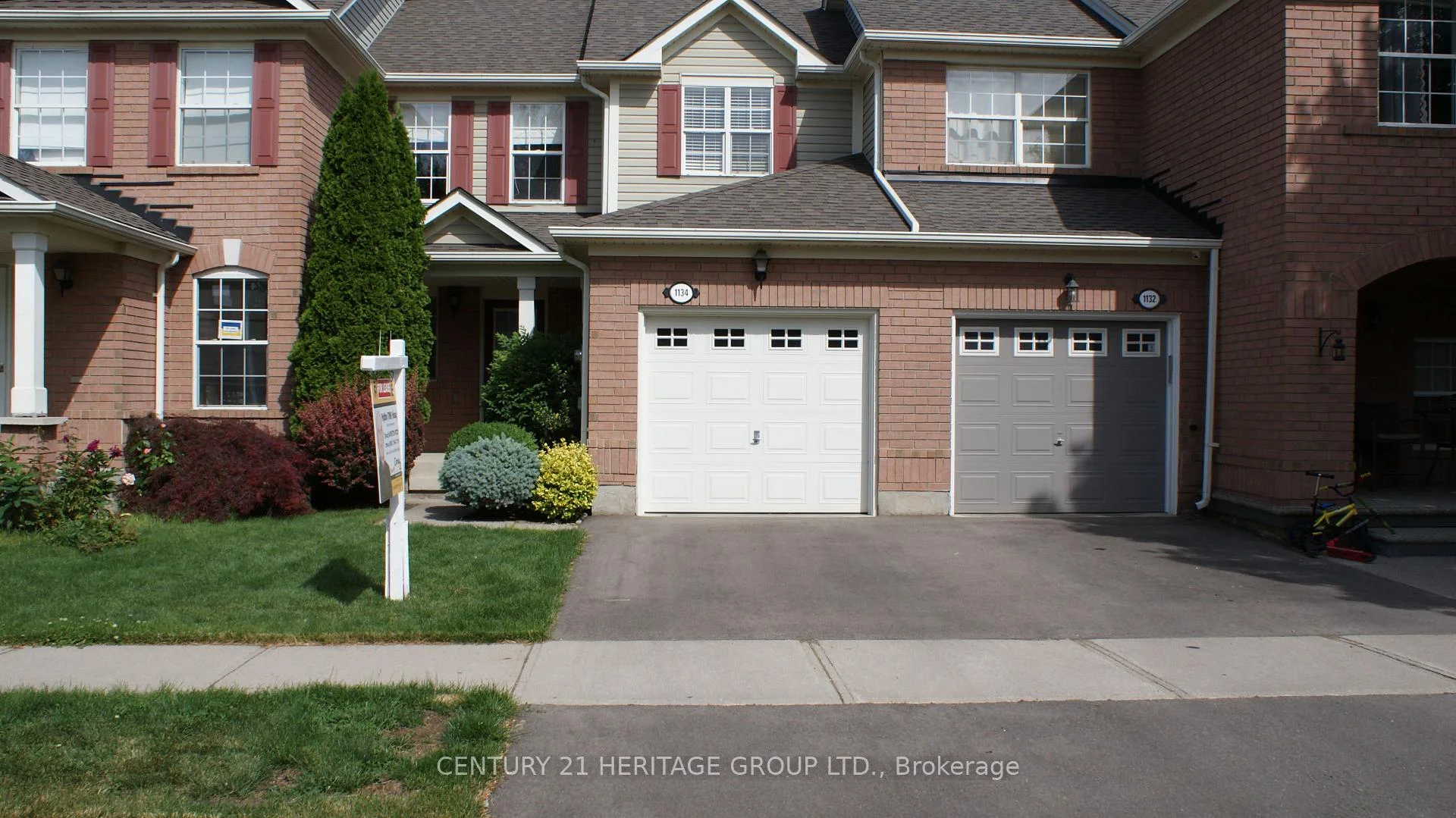 Photo 3 of 1134 Barclay Circle, Milton, Beaty — HOMEH