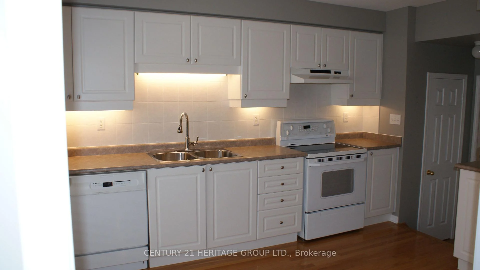 Photo 35 of 1134 Barclay Circle, Milton, Beaty — HOMEH