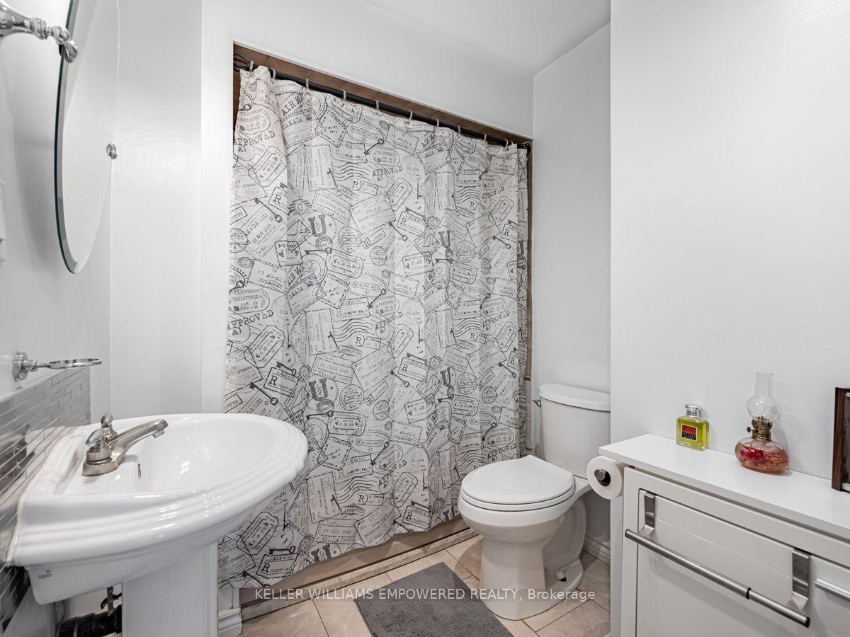Photo 18 of 94 Archibald Street, Brampton, Brampton West — HOMEH