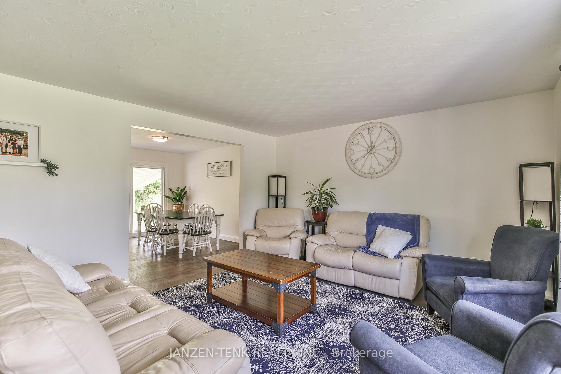 Photo 6 of 9432 Richmond Road, Bayham, Richmond — HOMEH