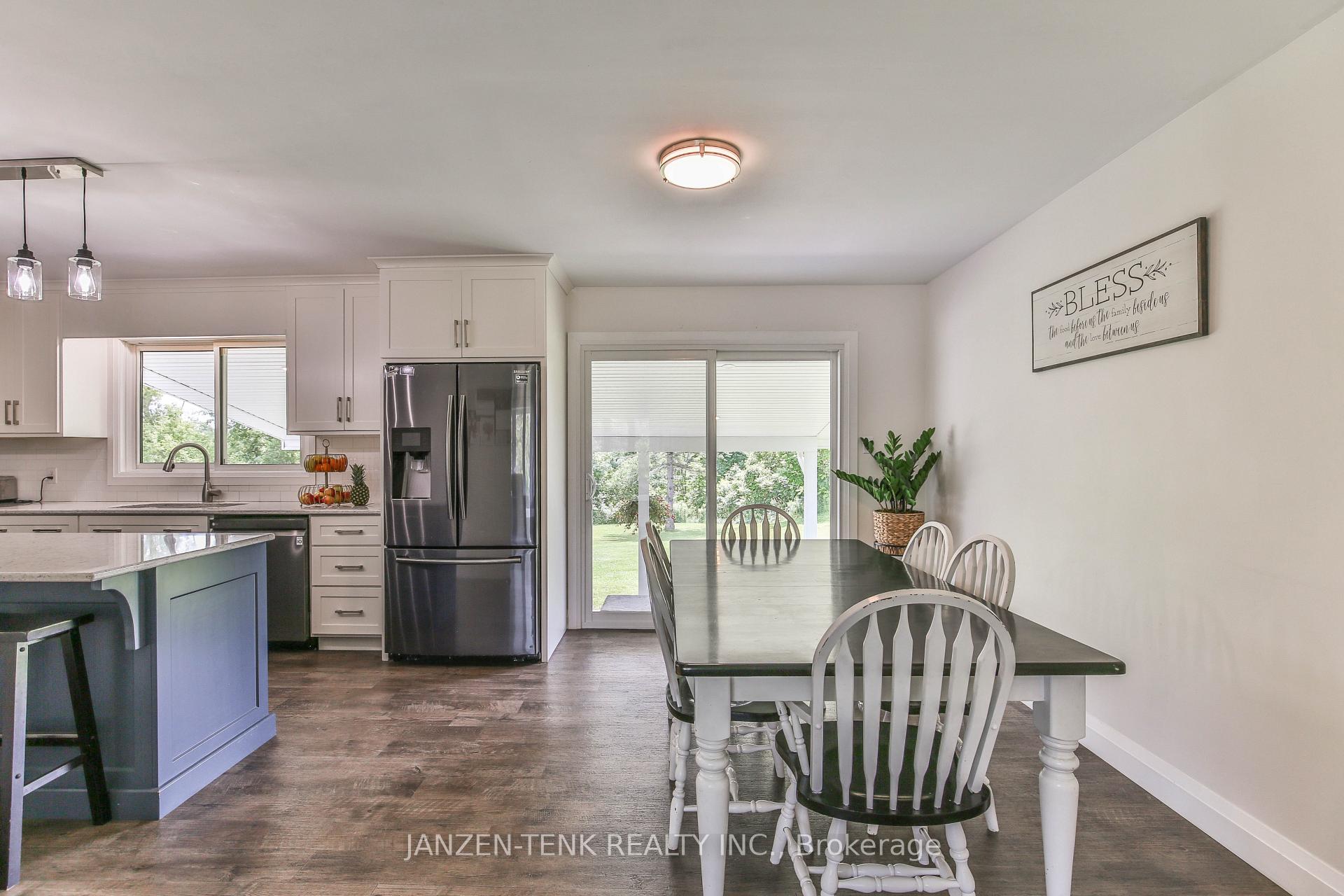 Photo 11 of 9432 Richmond Road, Bayham, Richmond — HOMEH