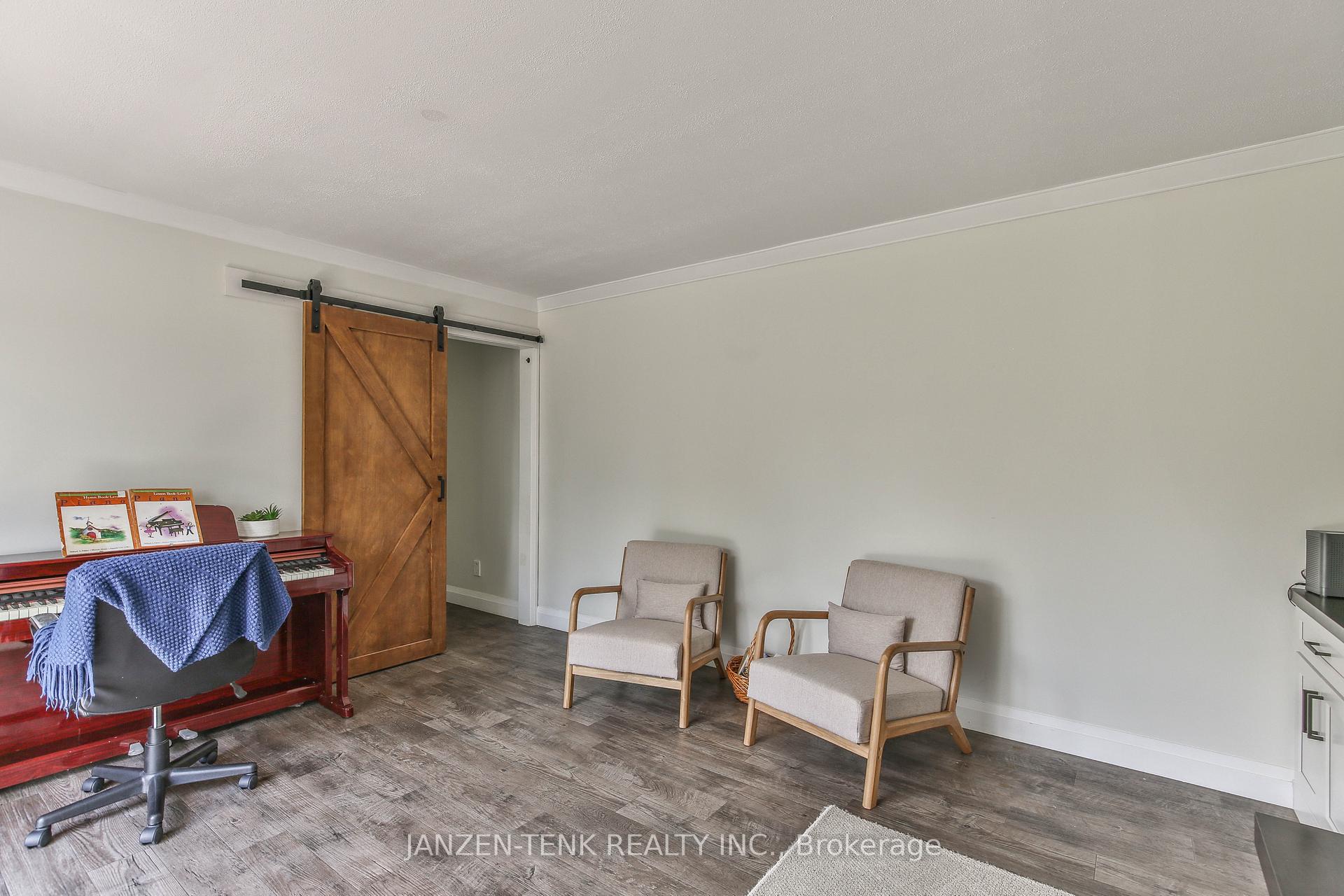 Photo 14 of 9432 Richmond Road, Bayham, Richmond — HOMEH